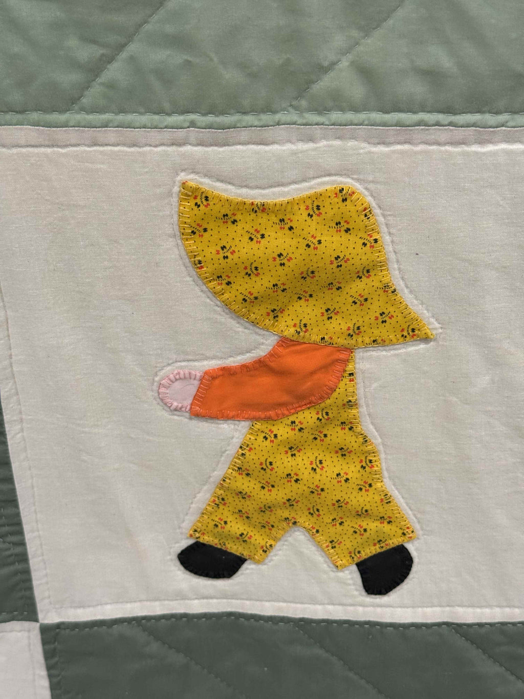 **SOLD  Vintage Quilt Sunbonnet Sue SOLD**