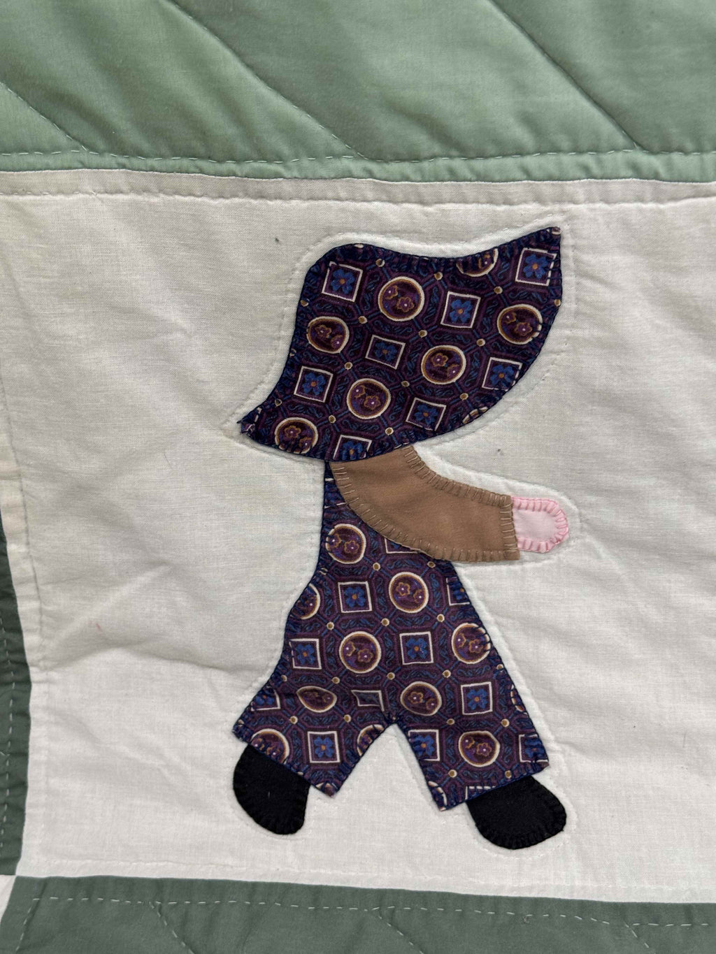 **SOLD  Vintage Quilt Sunbonnet Sue SOLD**