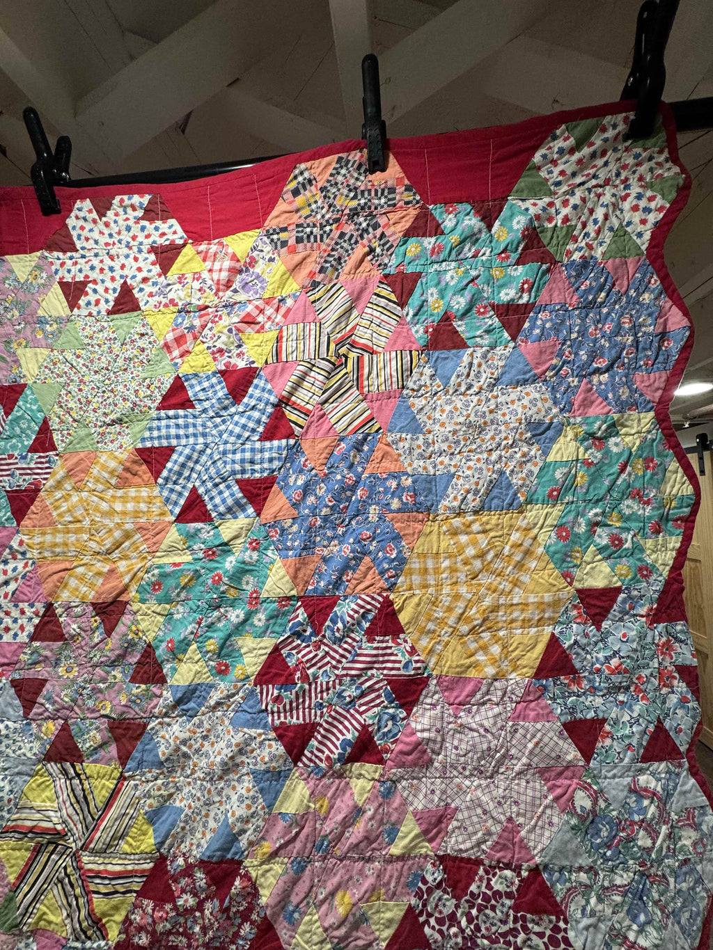 Vintage Quilt Whirling Hexagon