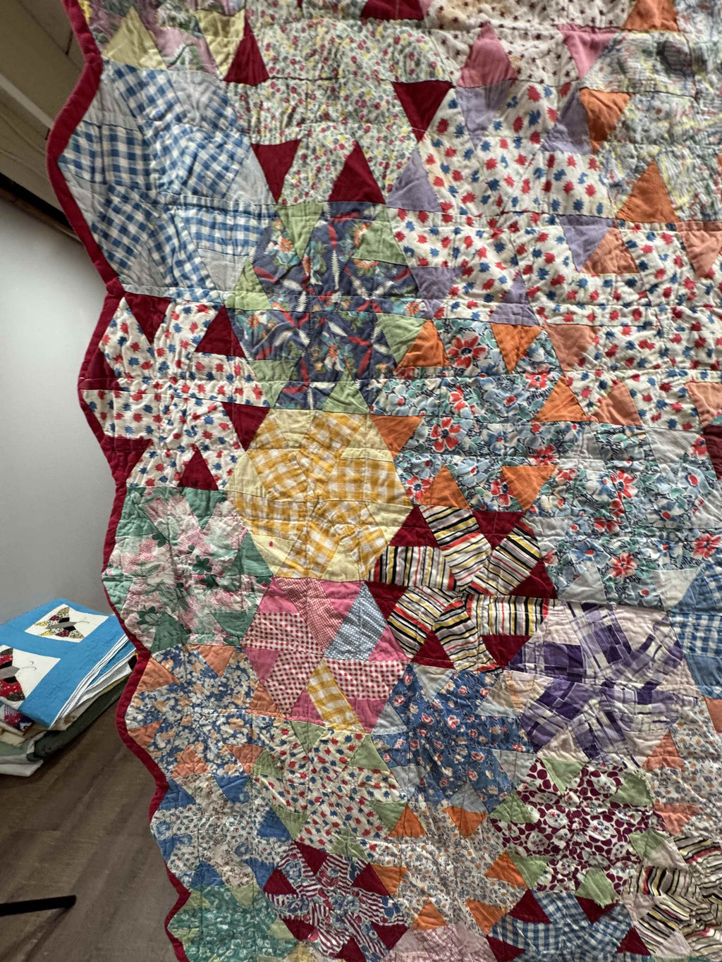 Vintage Quilt Whirling Hexagon