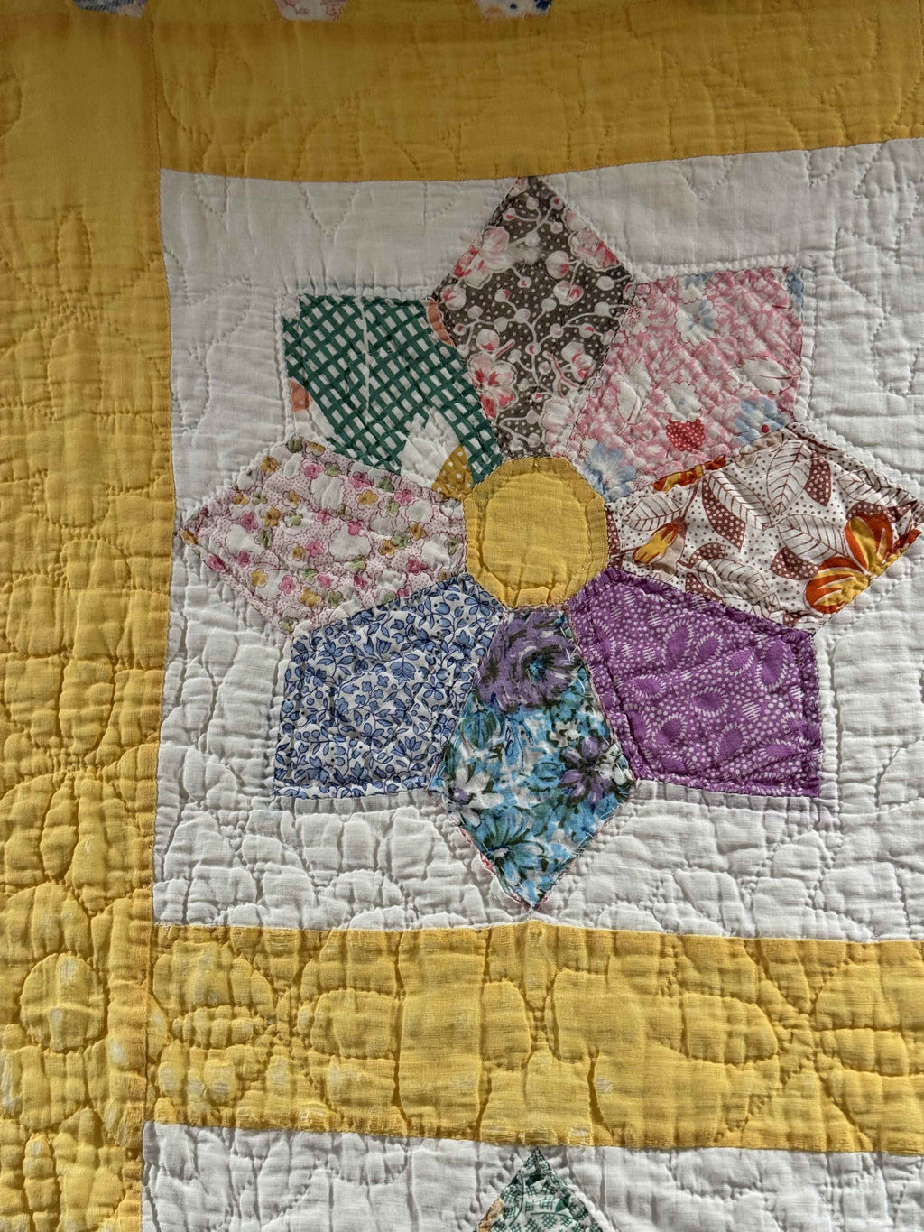 Vintage Quilt Dresden Star