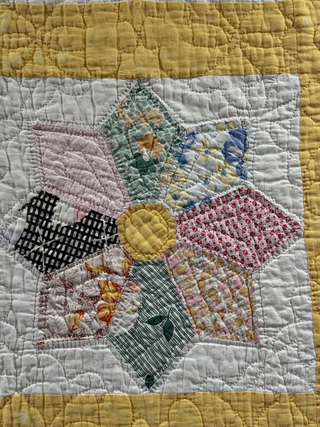 Vintage Quilt Dresden Star