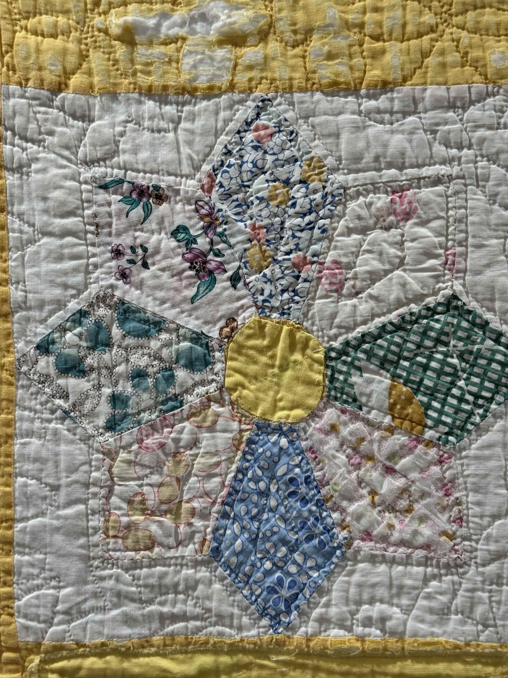 Vintage Quilt Dresden Star
