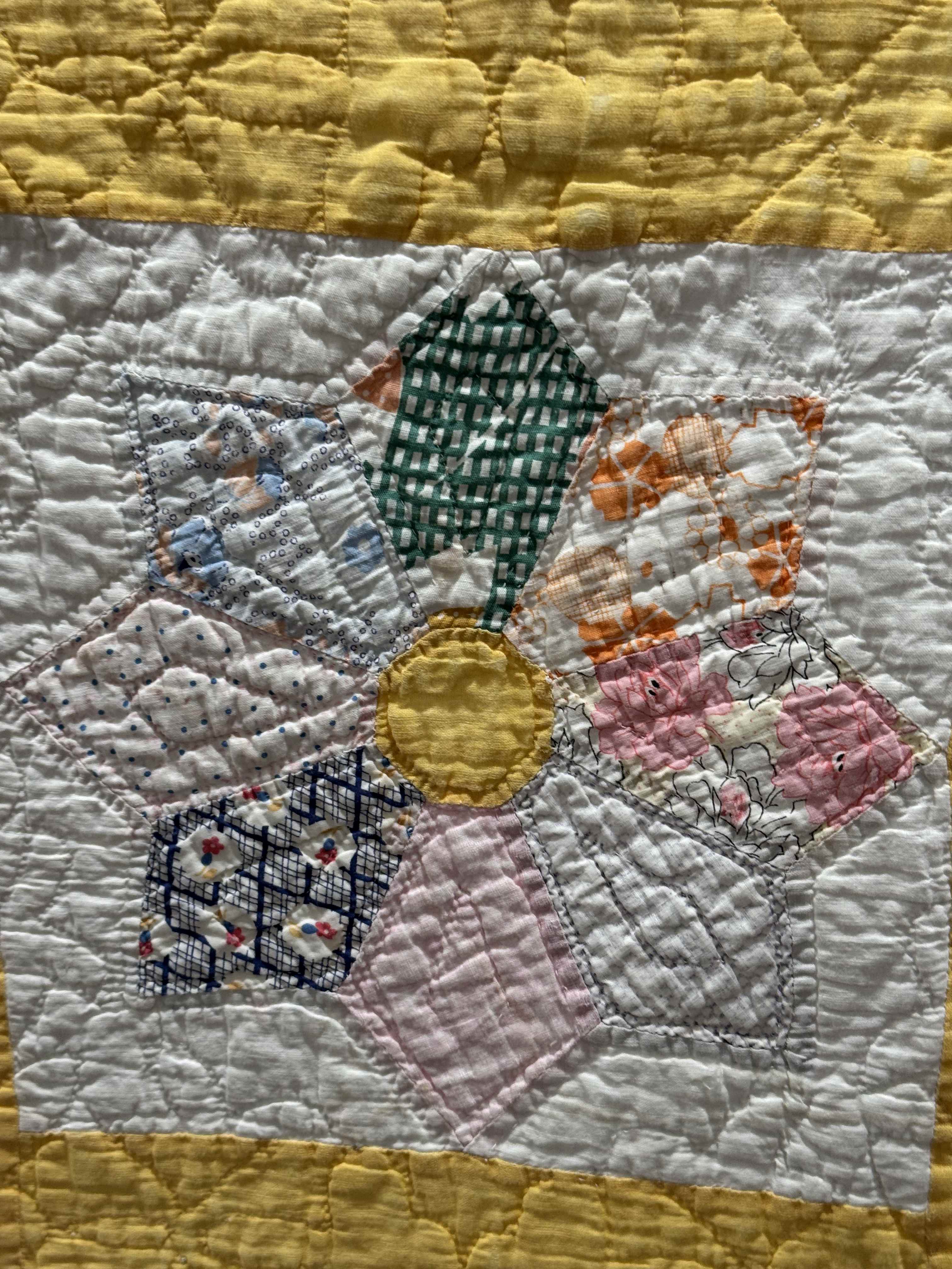 Vintage Quilt Dresden Star