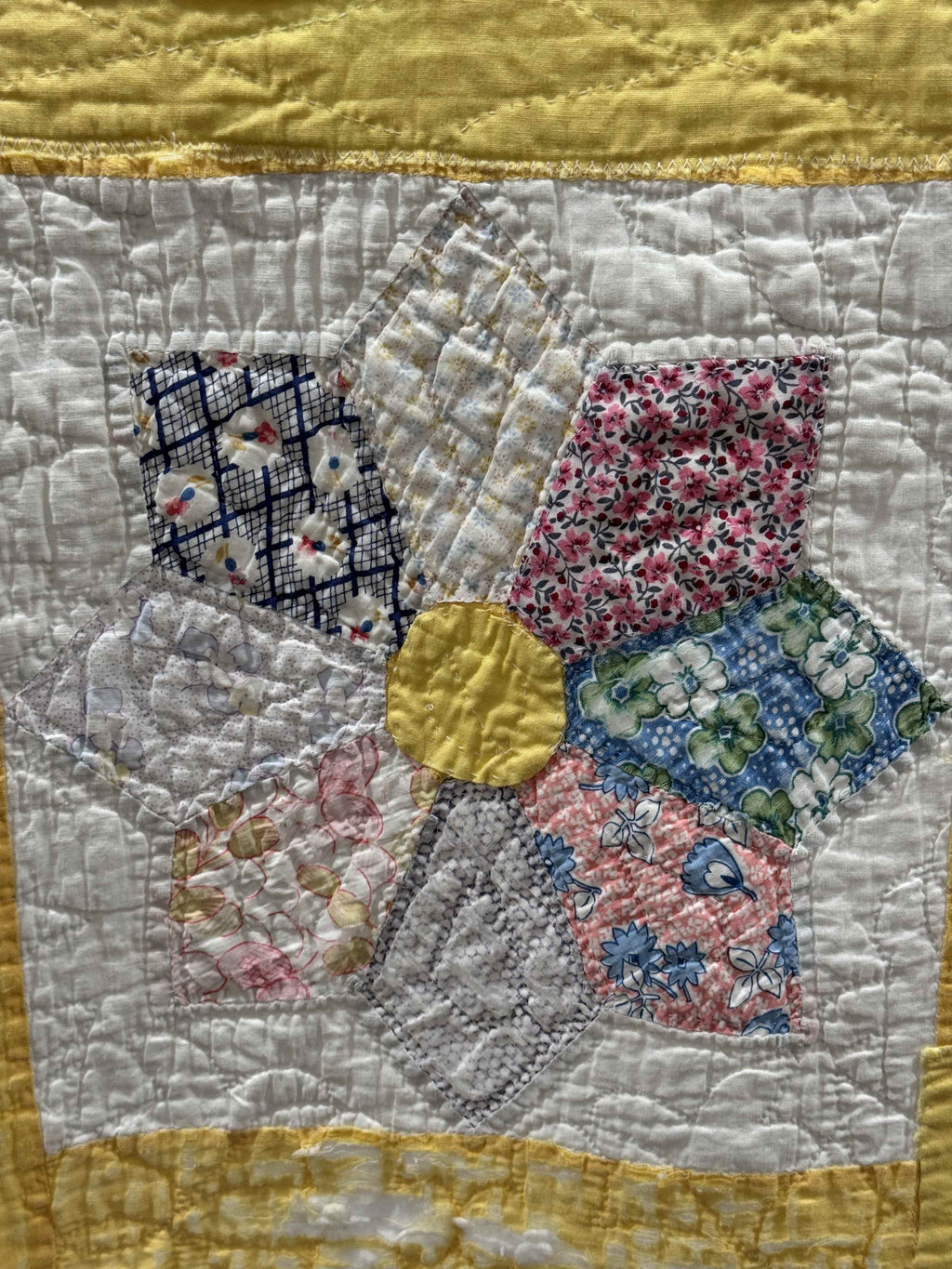 Vintage Quilt Dresden Star
