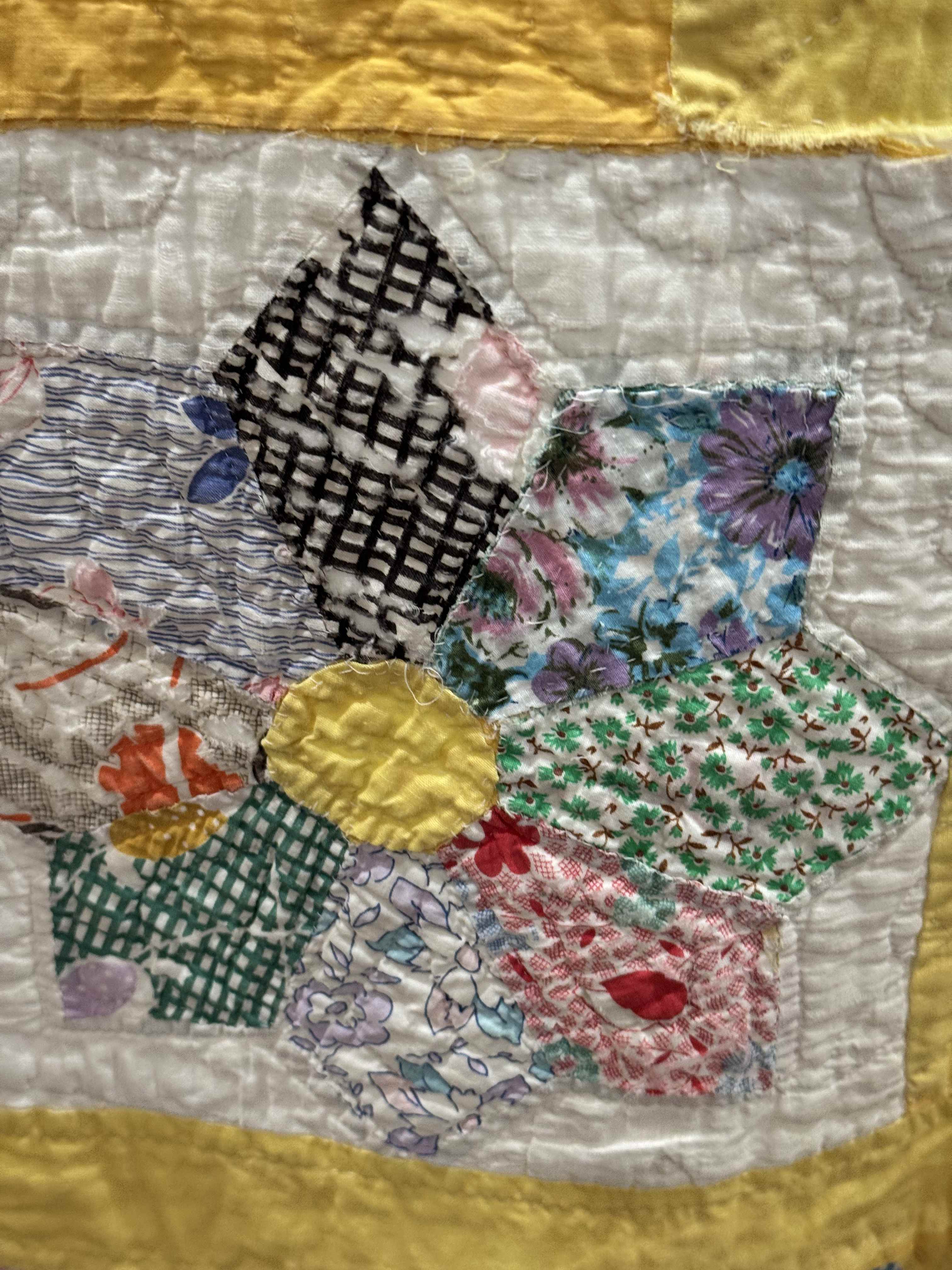 Vintage Quilt Dresden Star