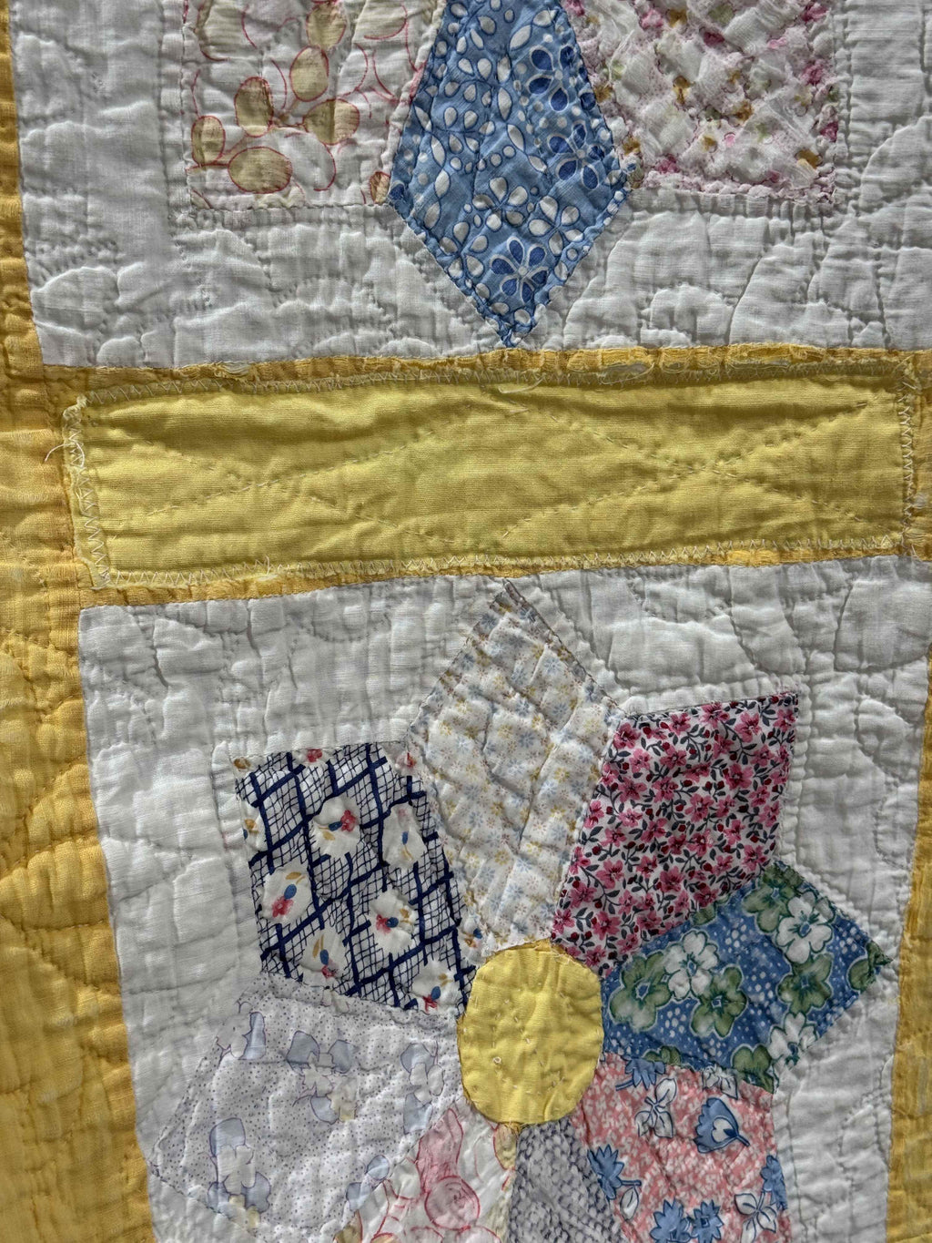 Vintage Quilt Dresden Star