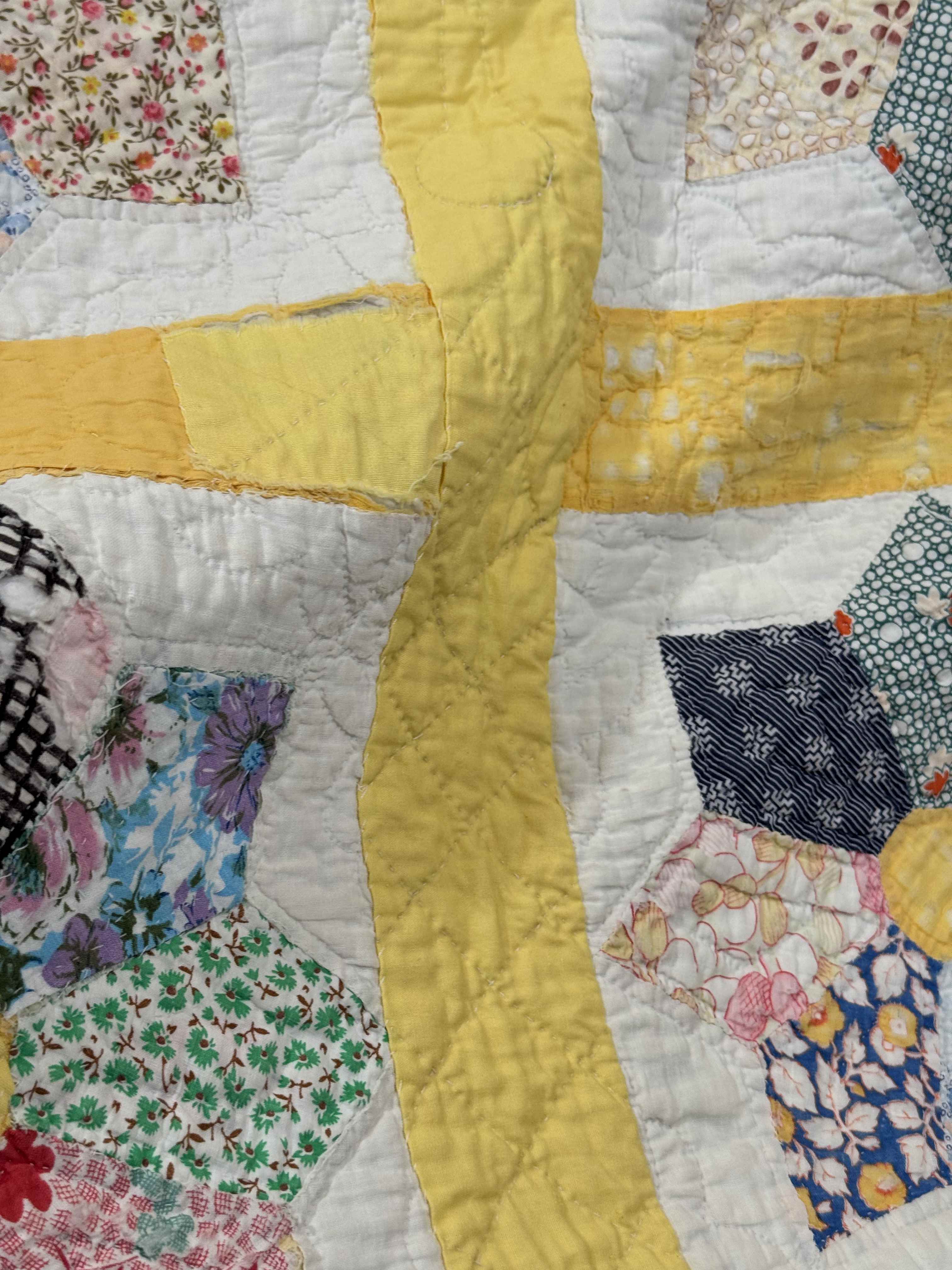 Vintage Quilt Dresden Star