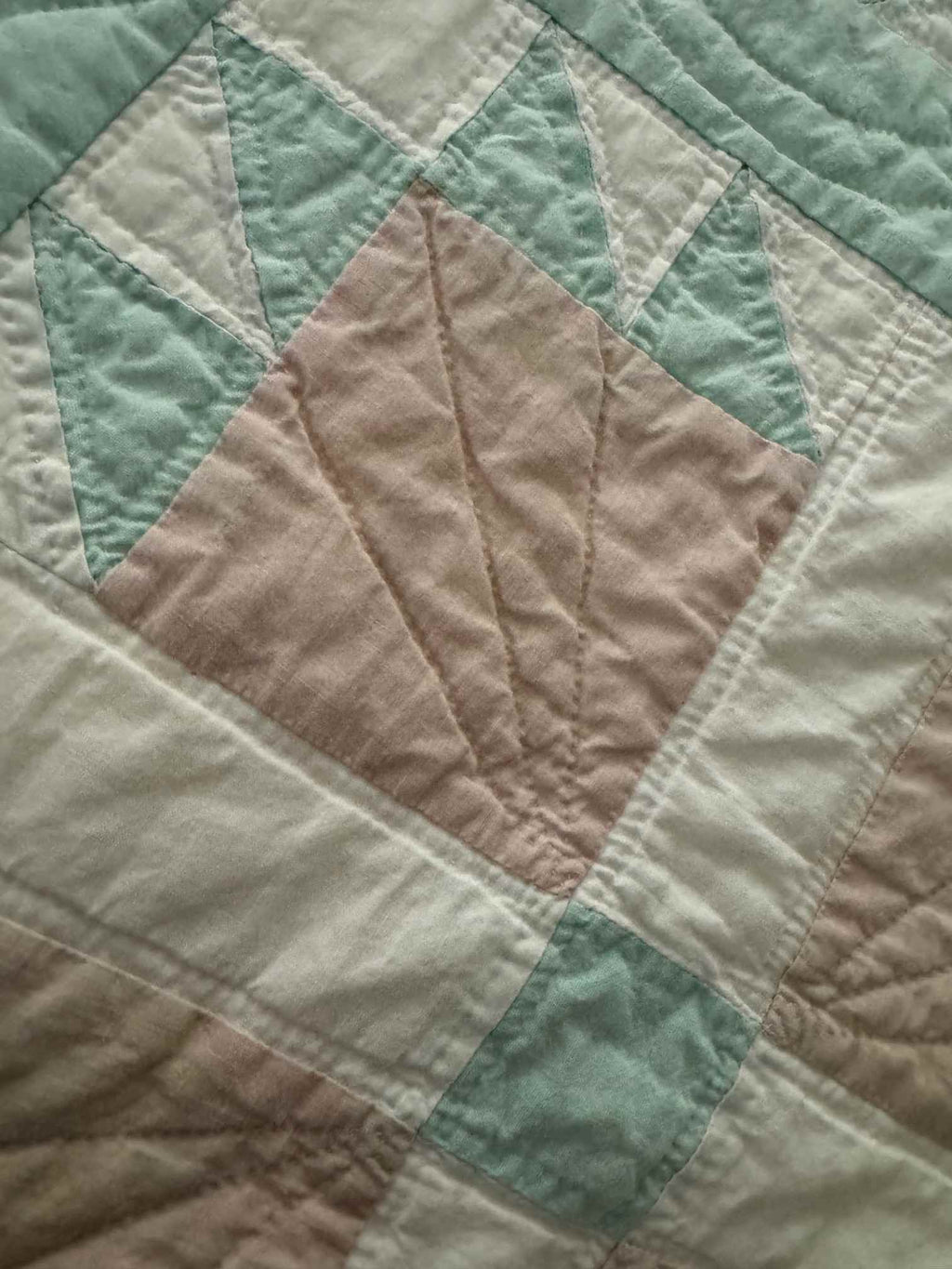 Vintage Trip Bear's Paw Quilt