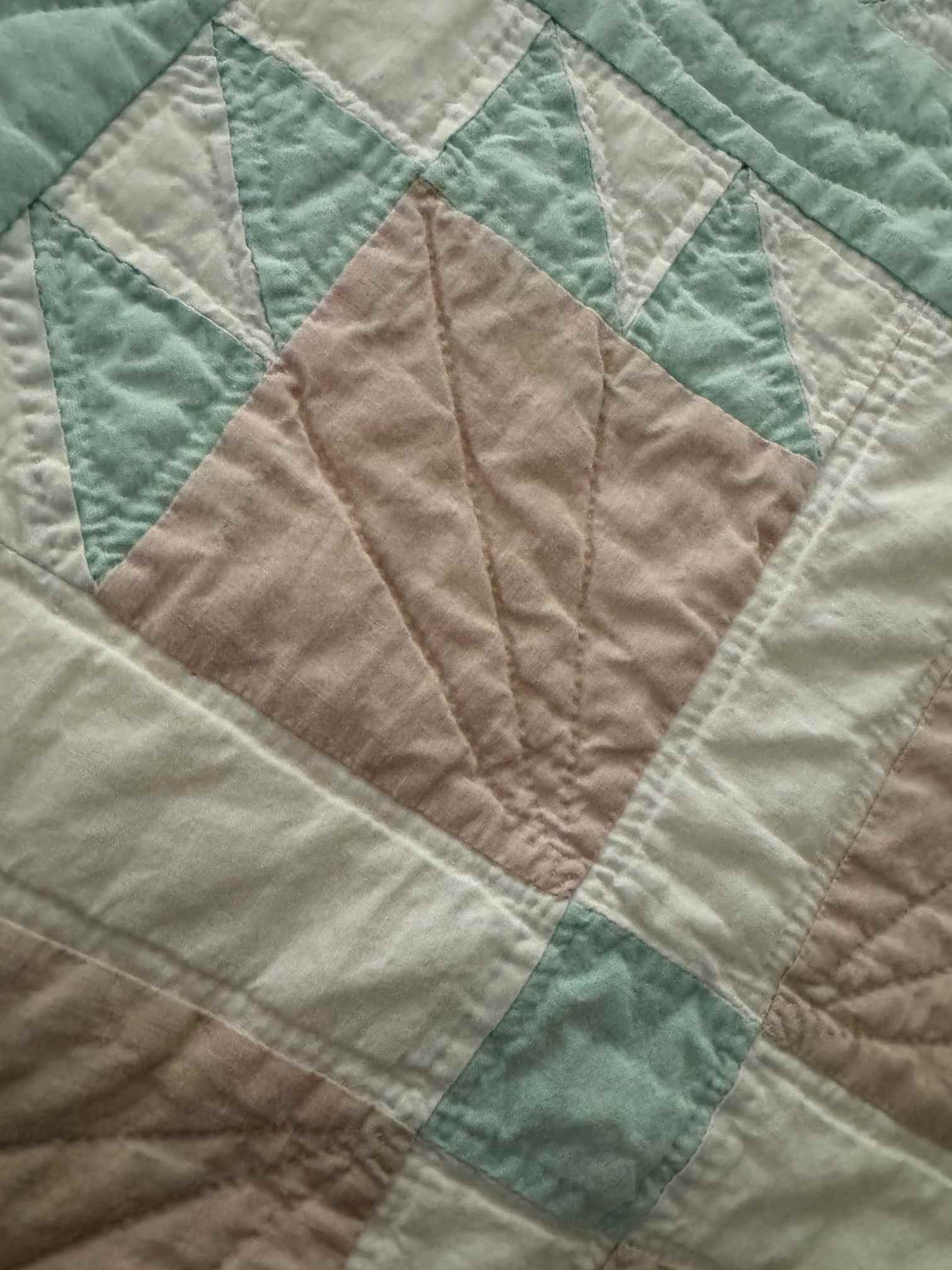 Vintage Trip Bear's Paw Quilt