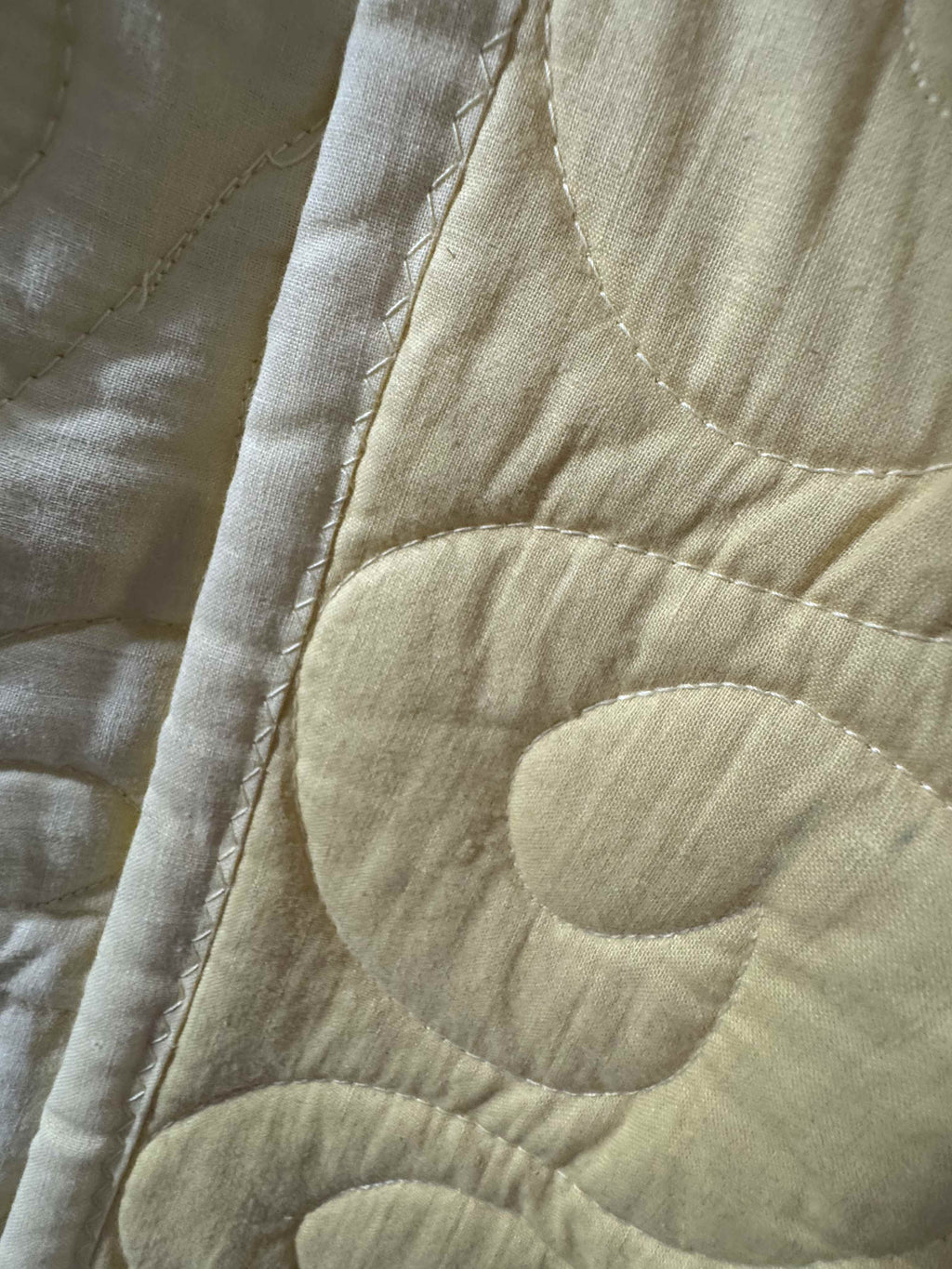 Vintage Quilt Three Dimensional Bowtie