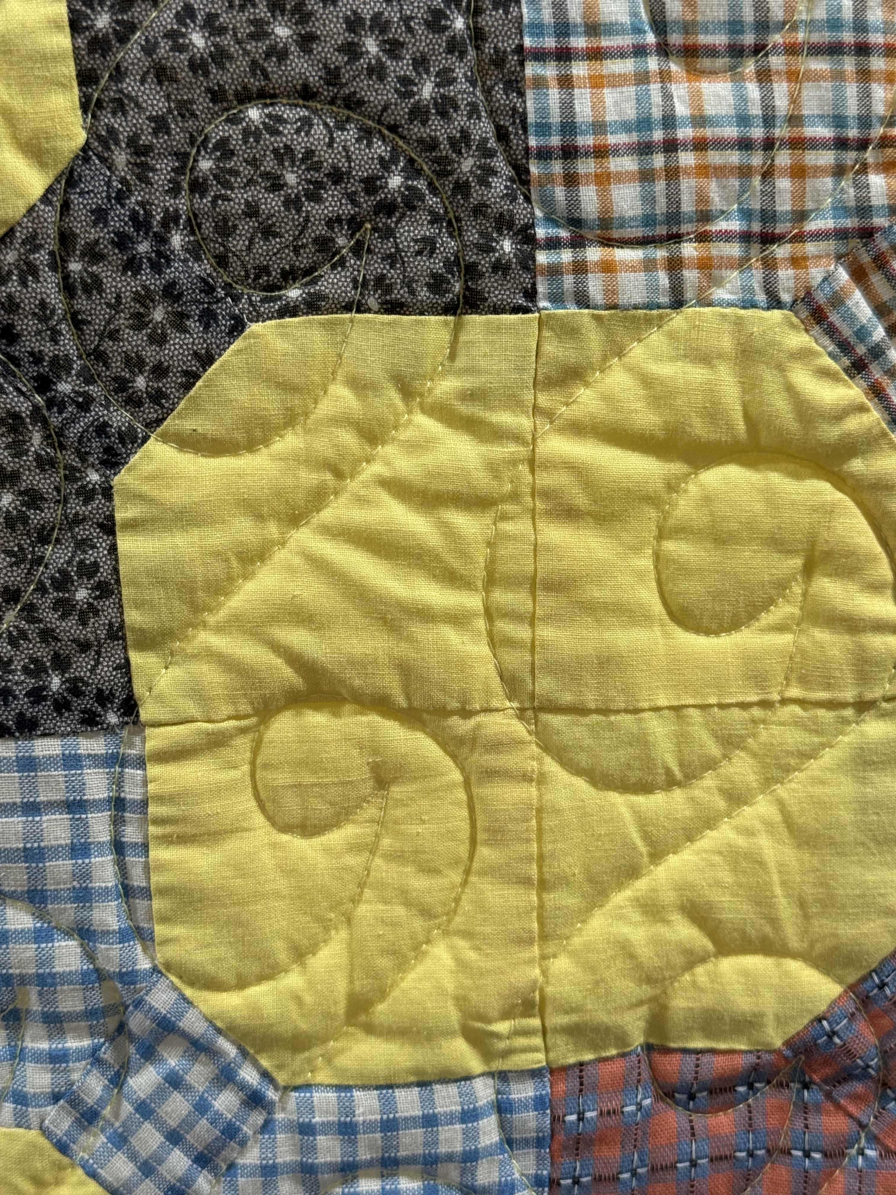 Vintage Quilt Three Dimensional Bowtie