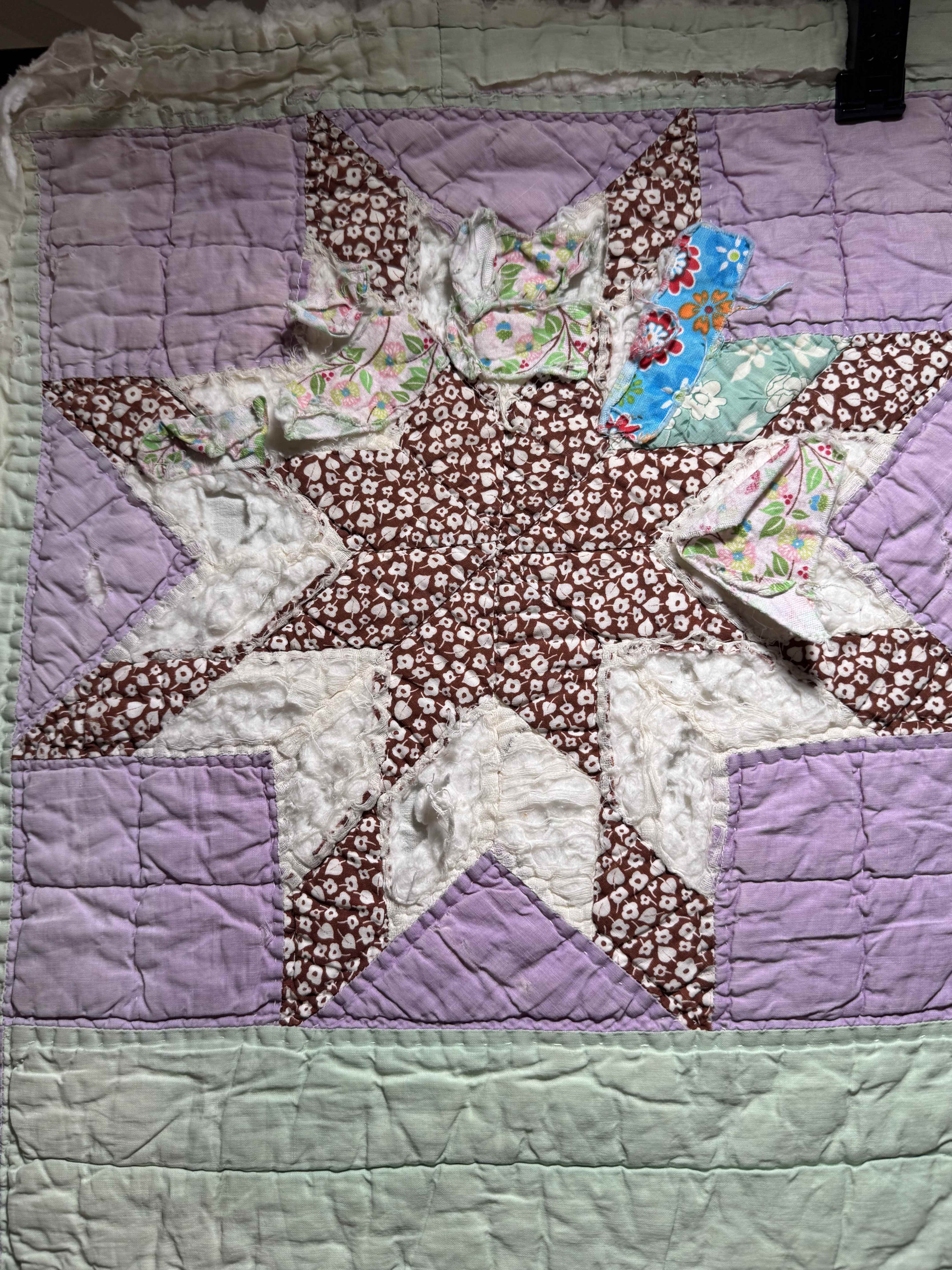 Vintage Quilt Blazing Star