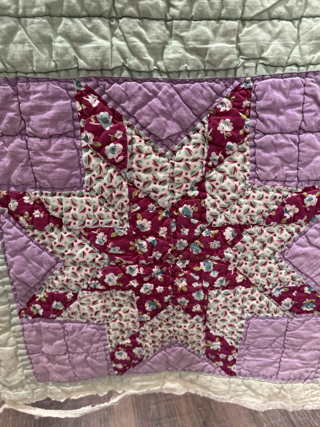 Vintage Quilt Blazing Star