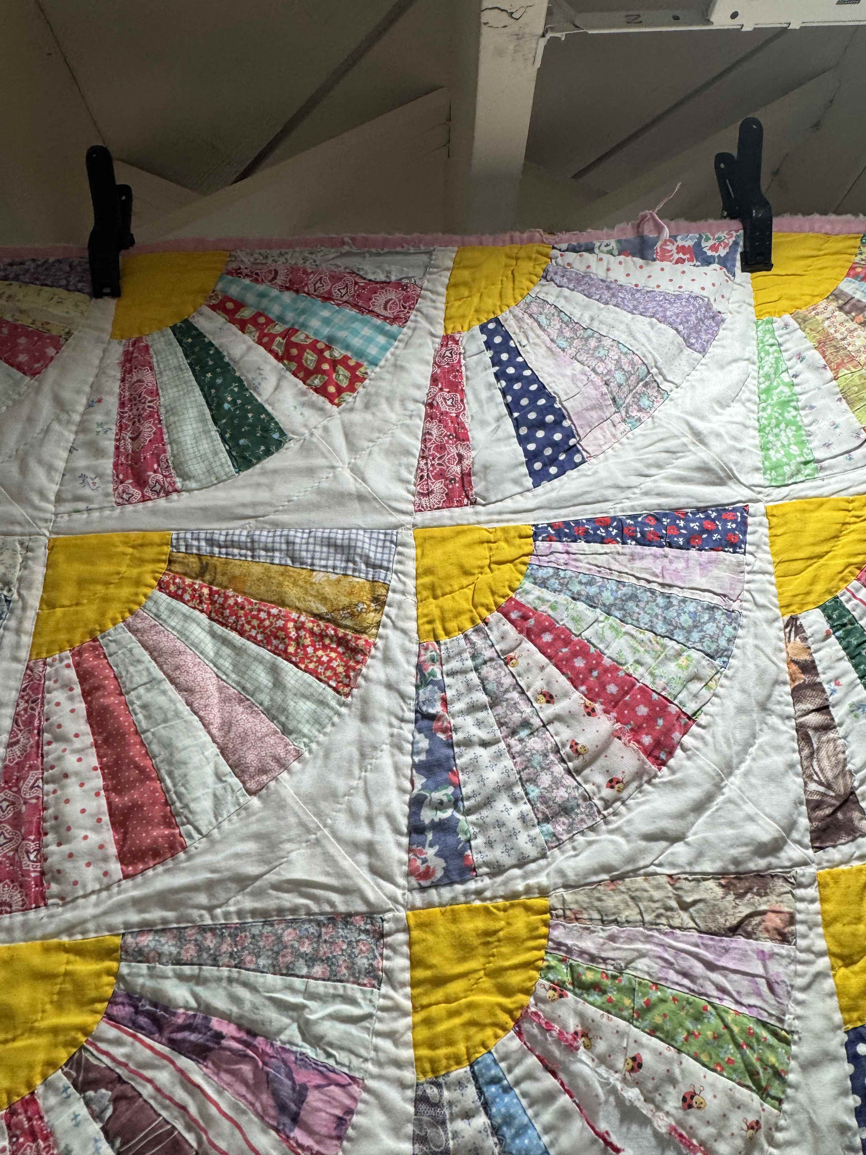 Vintage Quilt Grandmother's Fan