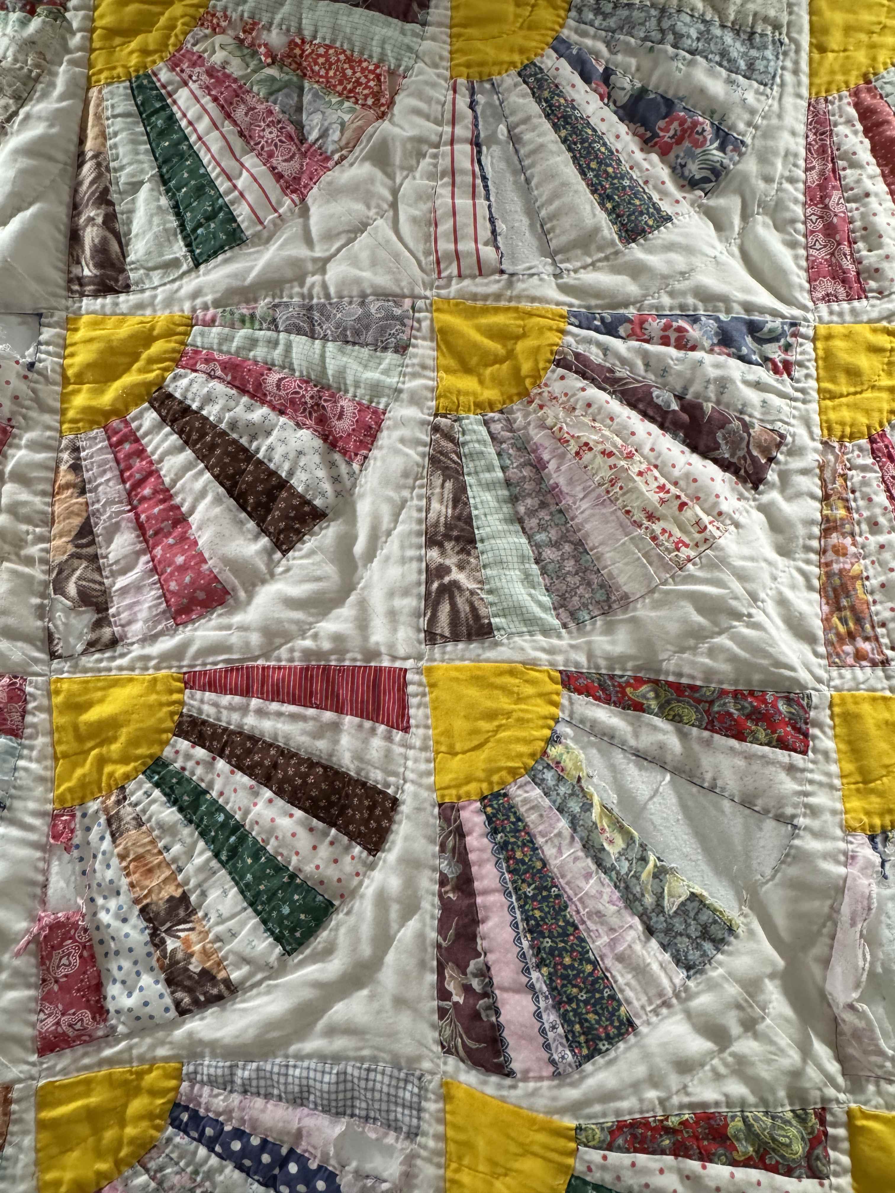 Vintage Quilt Grandmother's Fan