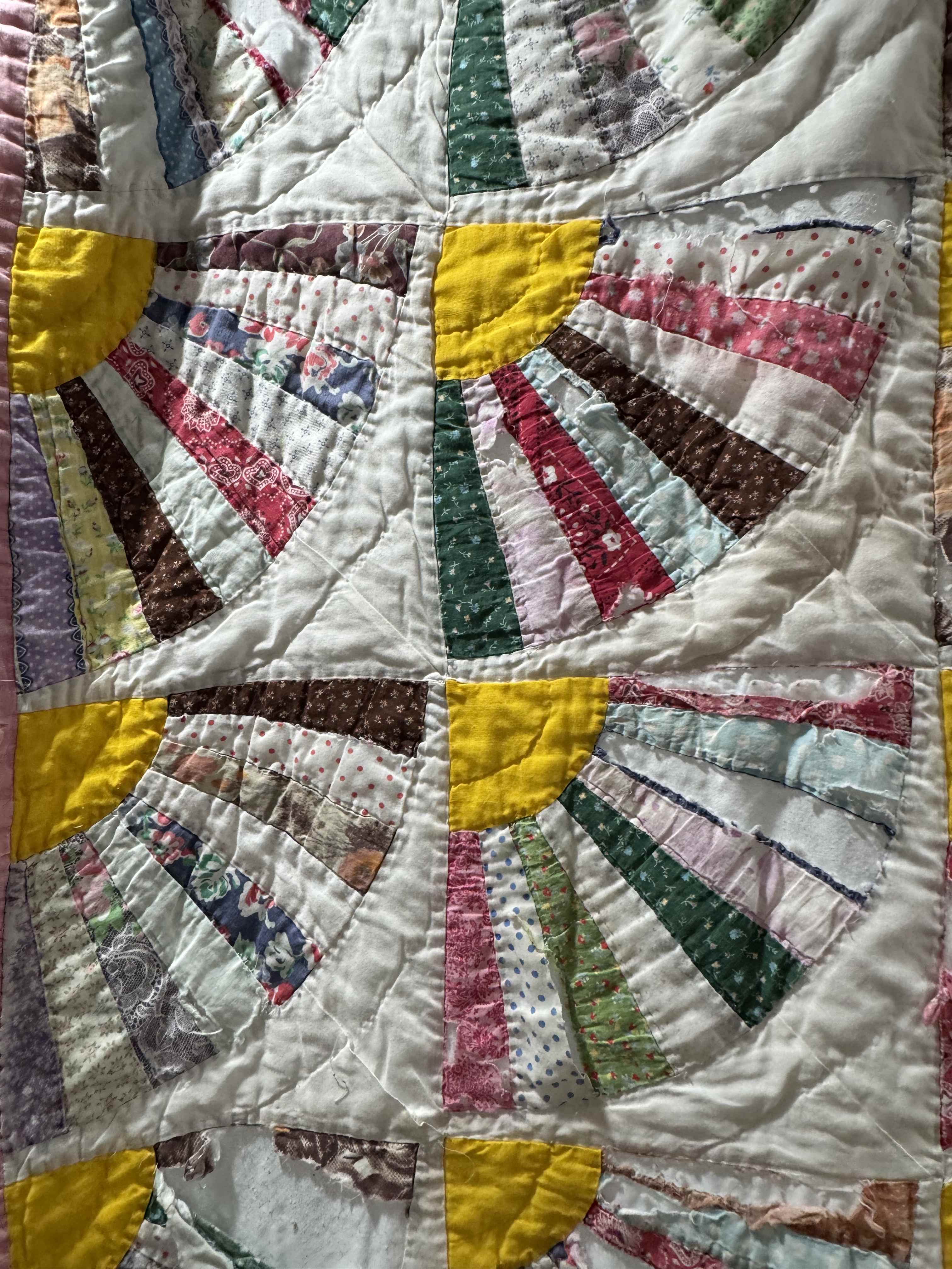 Vintage Quilt Grandmother's Fan