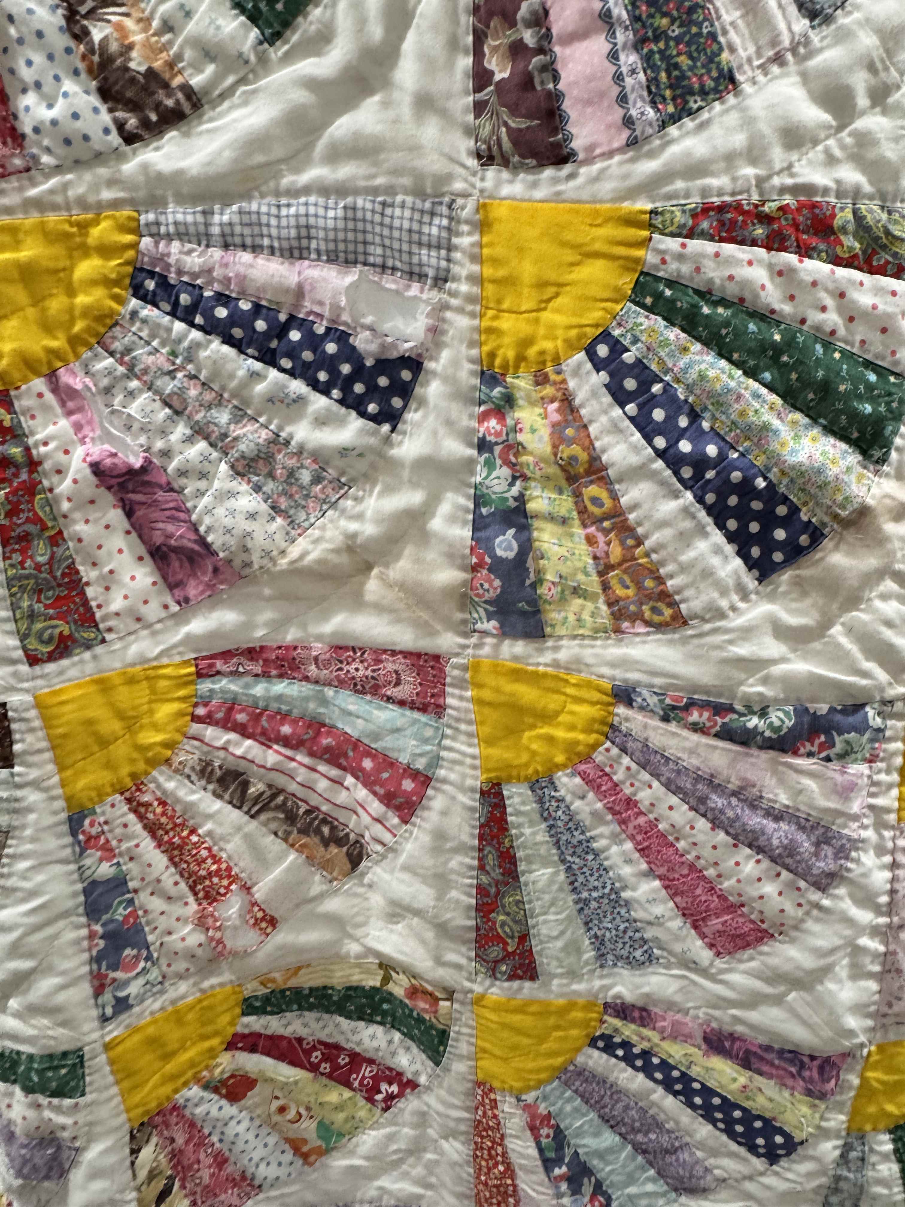 Vintage Quilt Grandmother's Fan