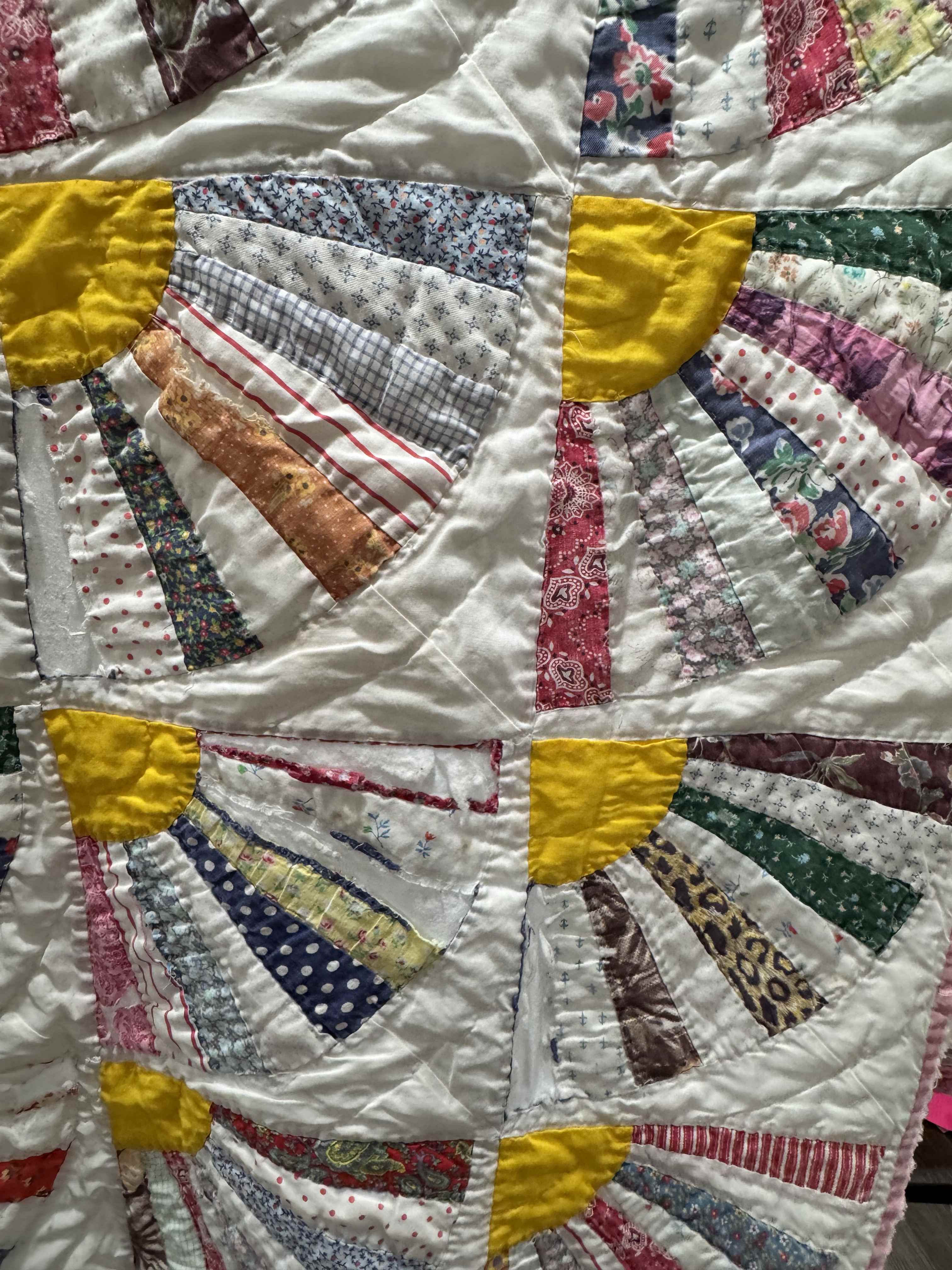 Vintage Quilt Grandmother's Fan