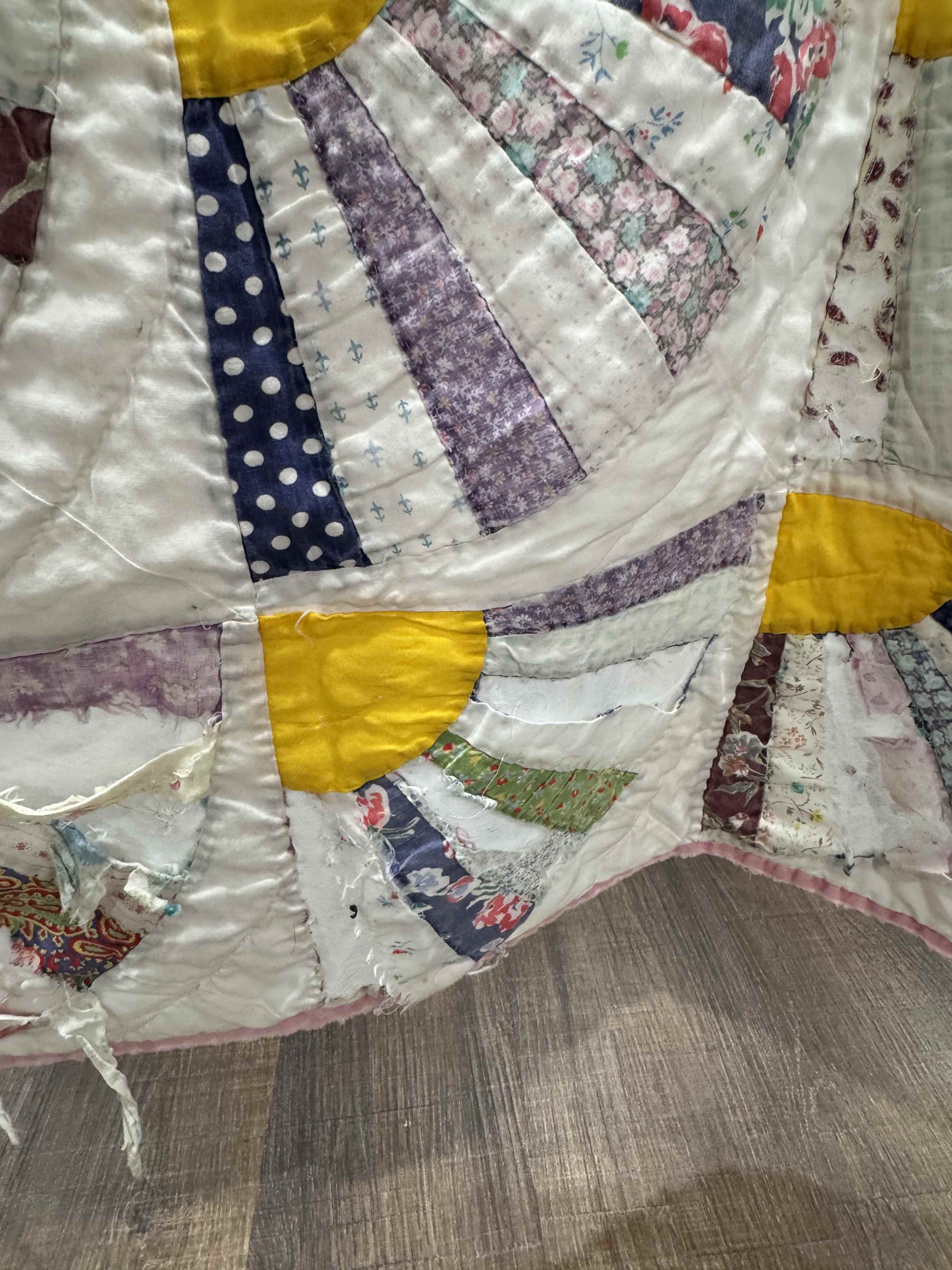 Vintage Quilt Grandmother's Fan