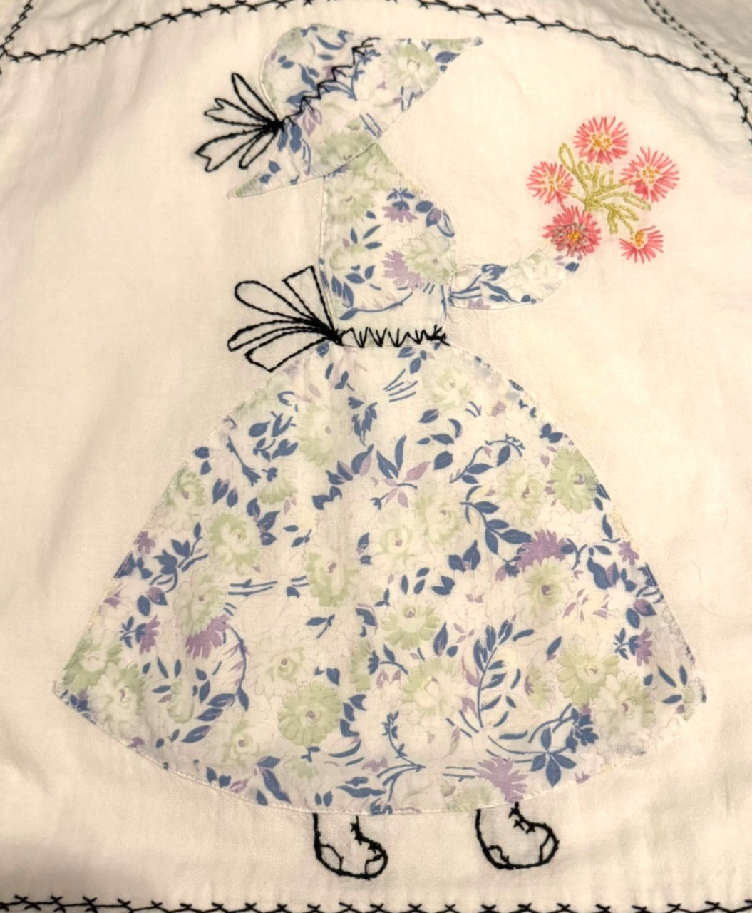 **SOLD** 30 Beautiful Sunbonnet Sues **SOLD**