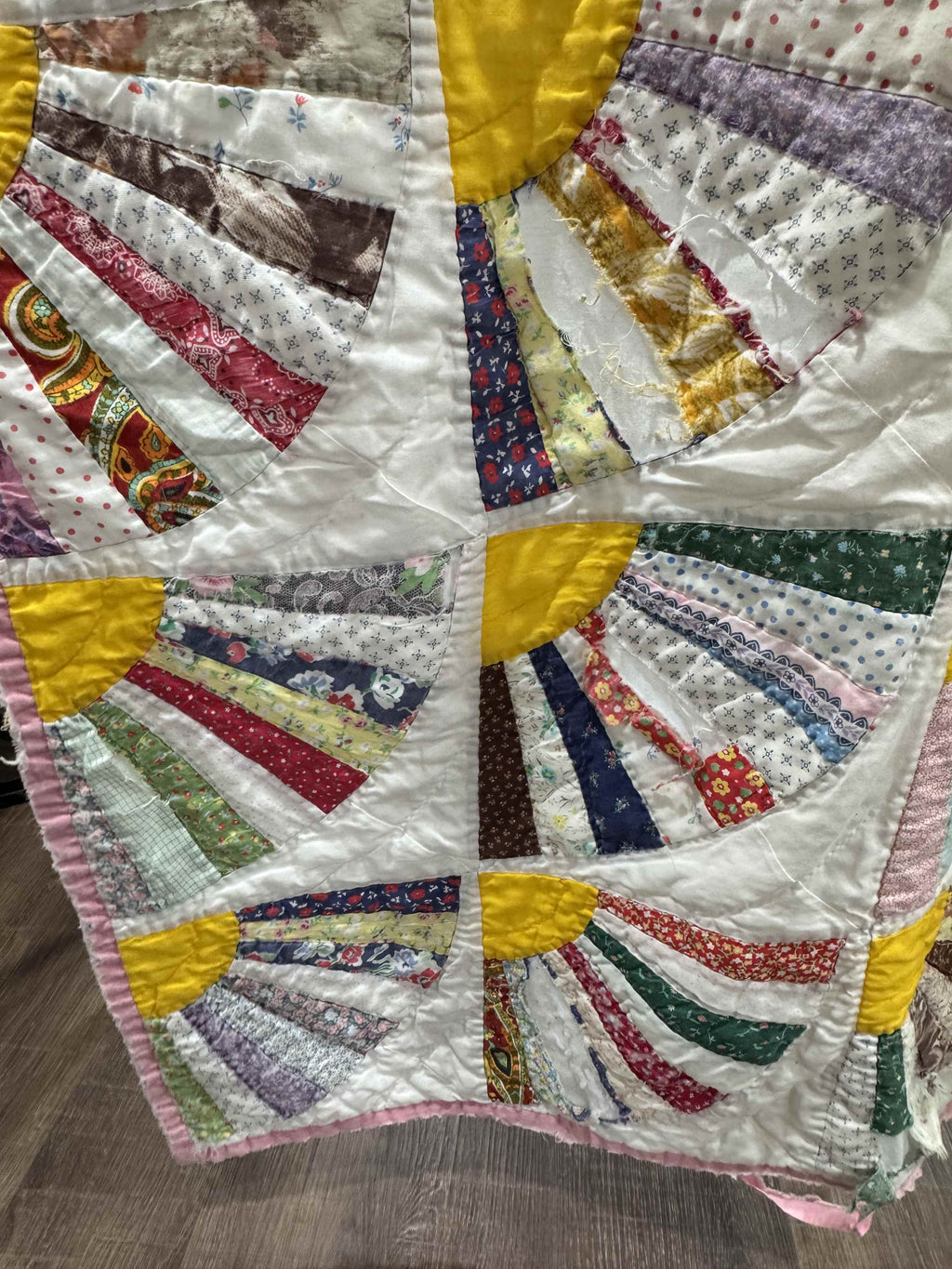 Vintage Quilt Grandmother's Fan