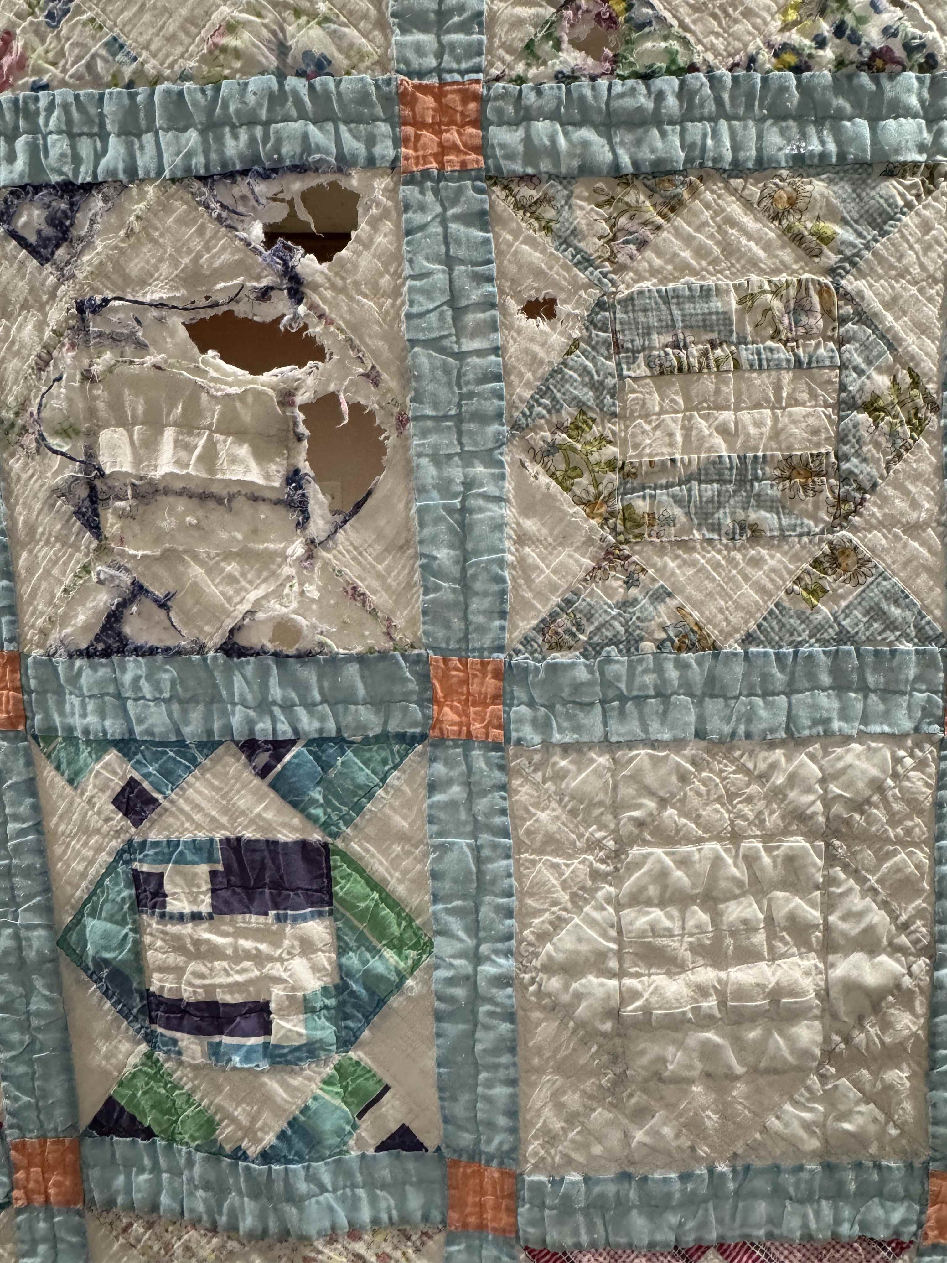 Vintage Quilt Broken Path Variation