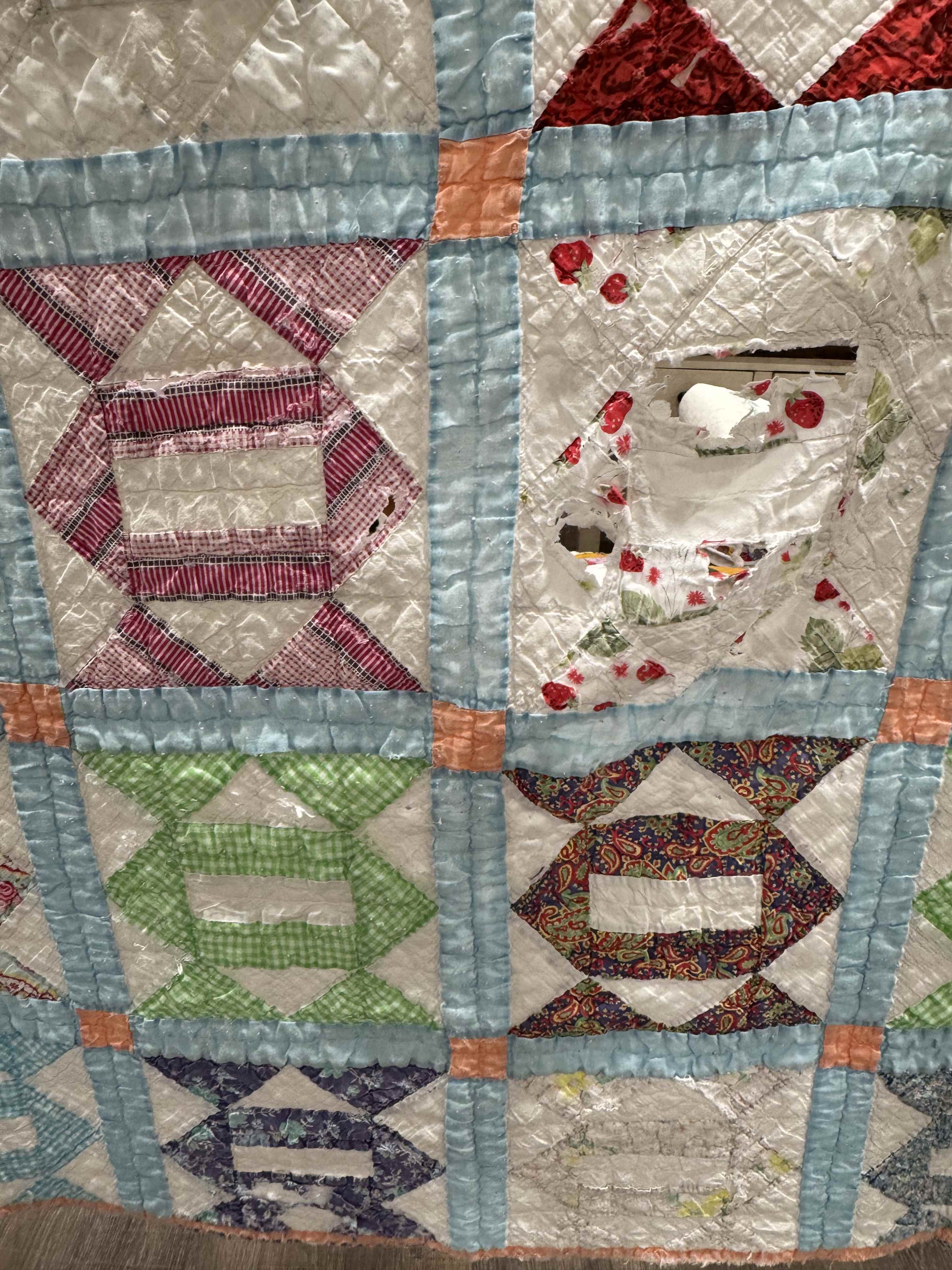 Vintage Quilt Broken Path Variation