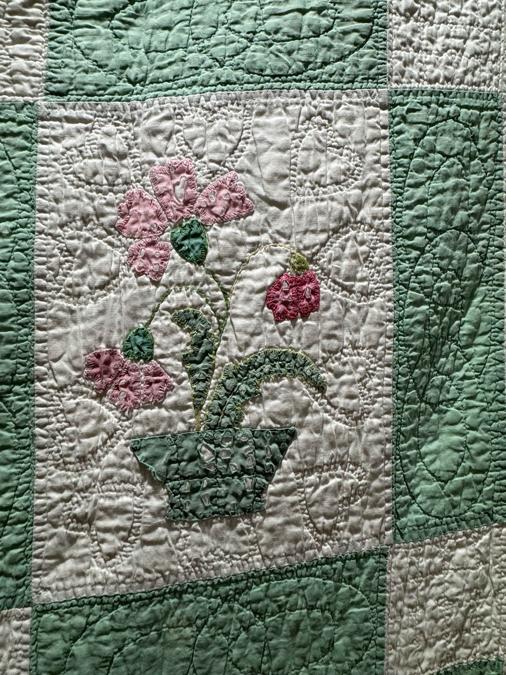 Vintage Quilt Flower Pot Applique