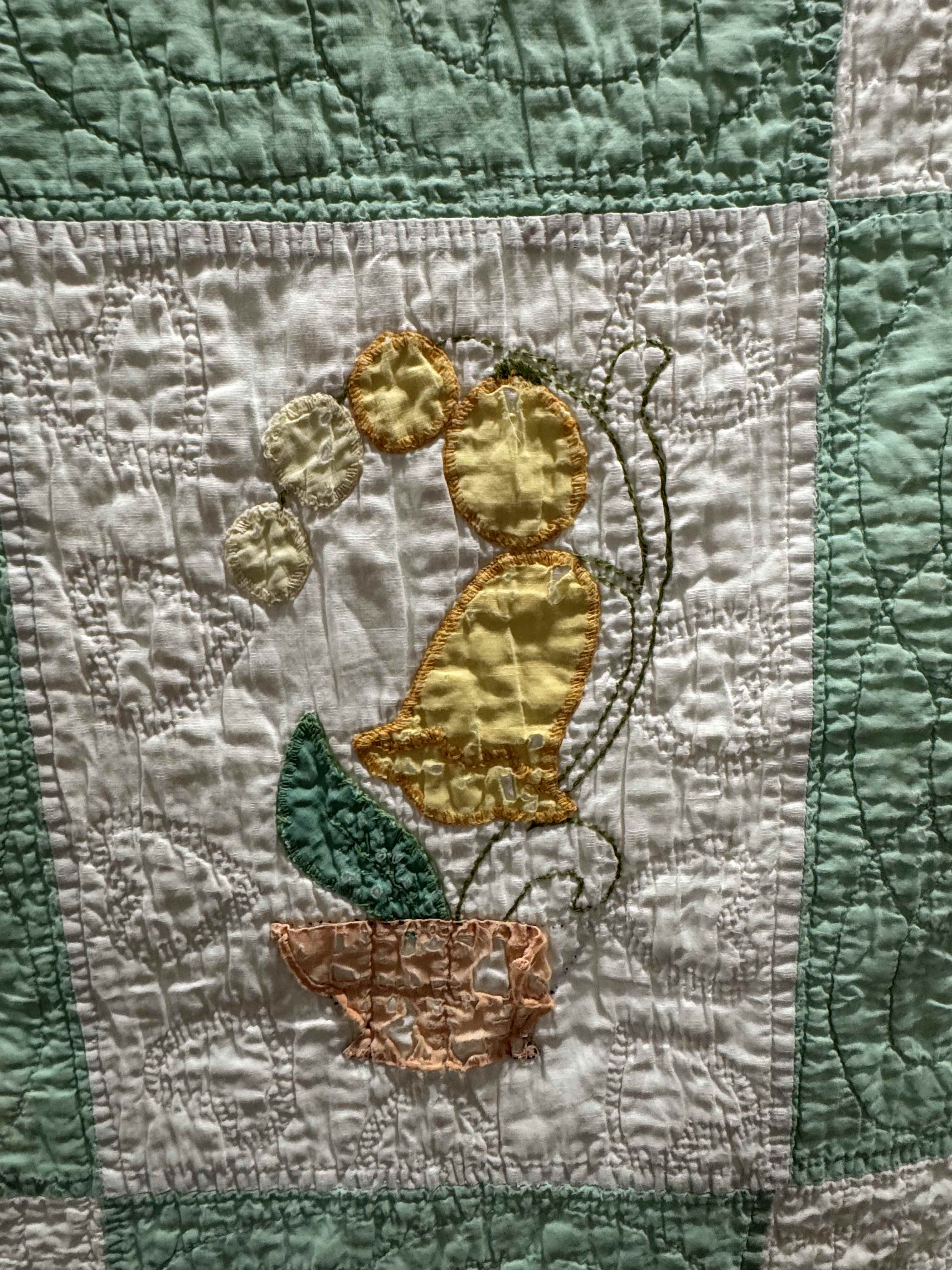 Vintage Quilt Flower Pot Applique