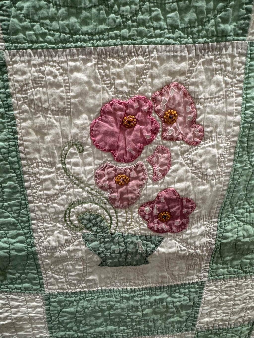 Vintage Quilt Flower Pot Applique