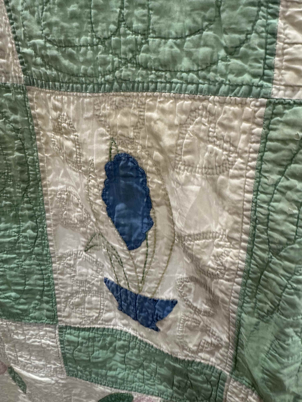 Vintage Quilt Flower Pot Applique