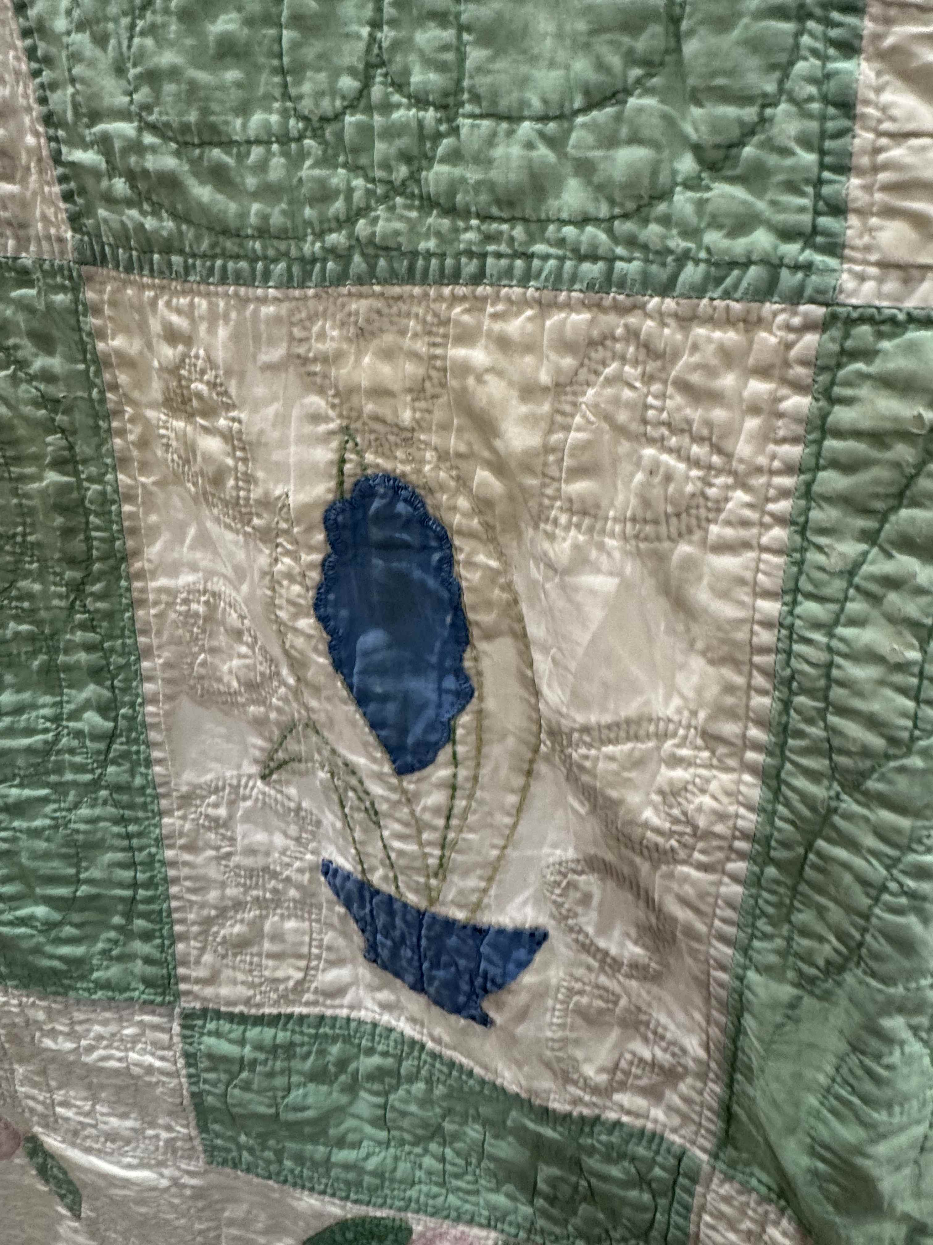 Vintage Quilt Flower Pot Applique