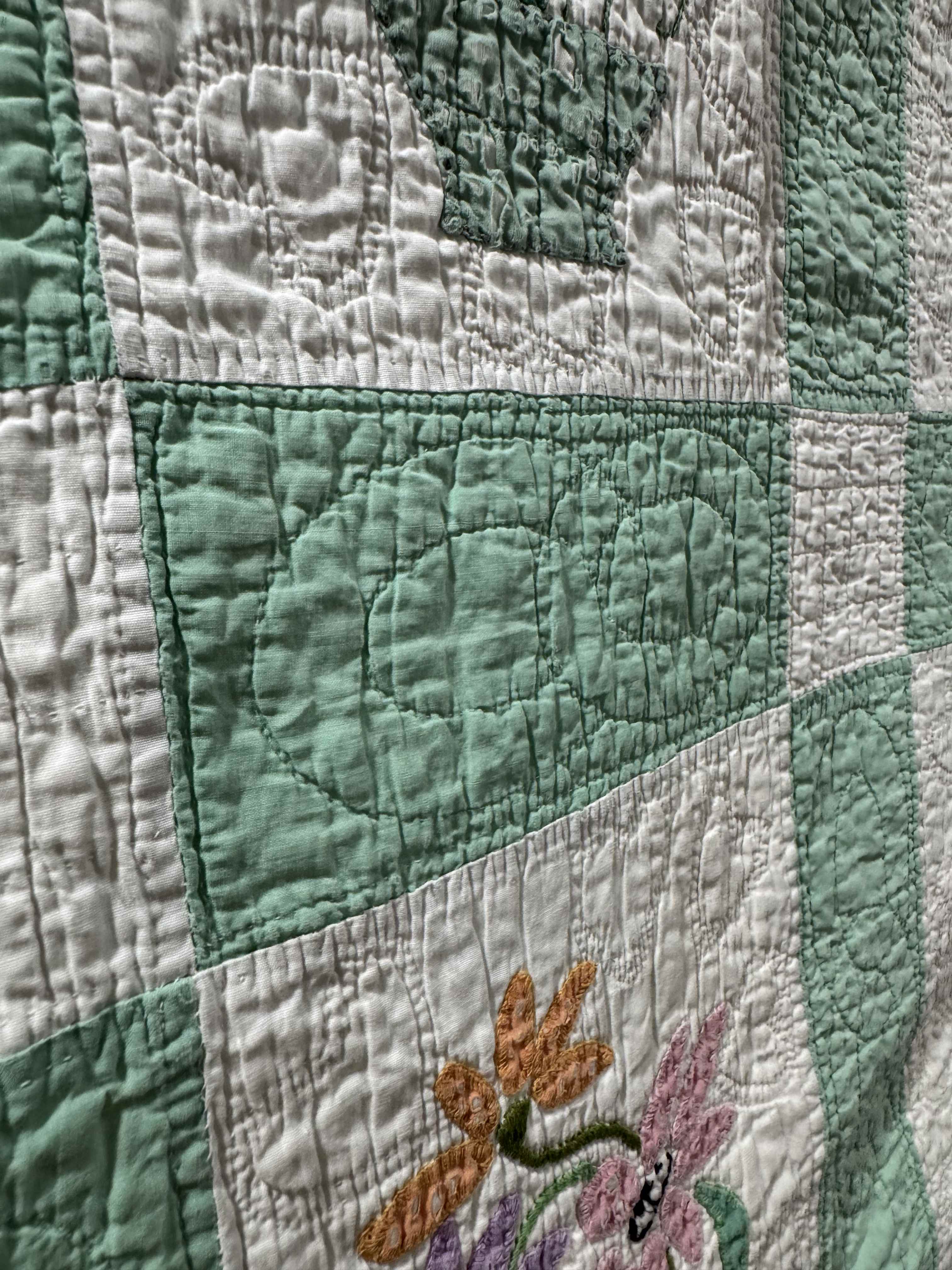 Vintage Quilt Flower Pot Applique