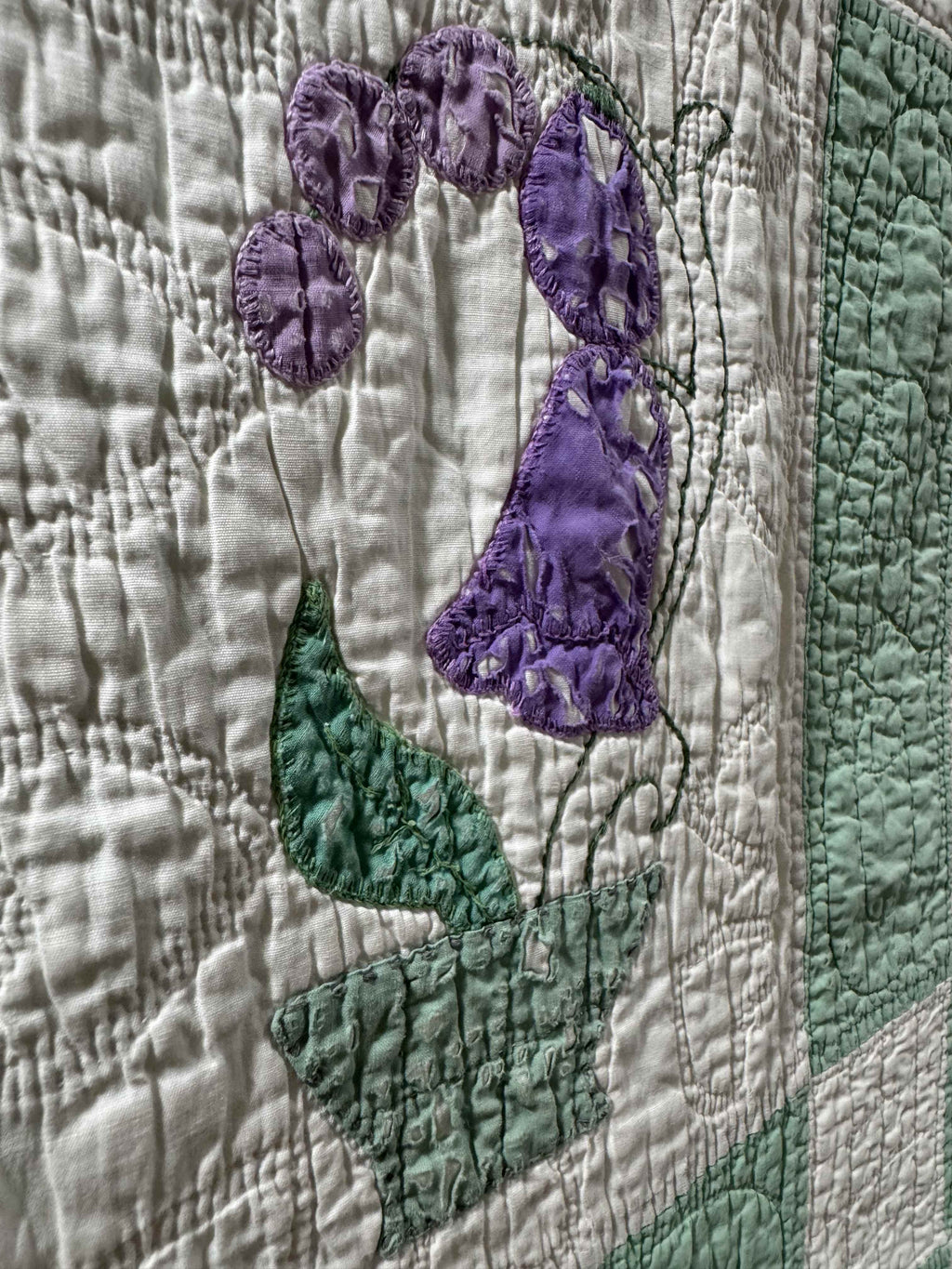 Vintage Quilt Flower Pot Applique