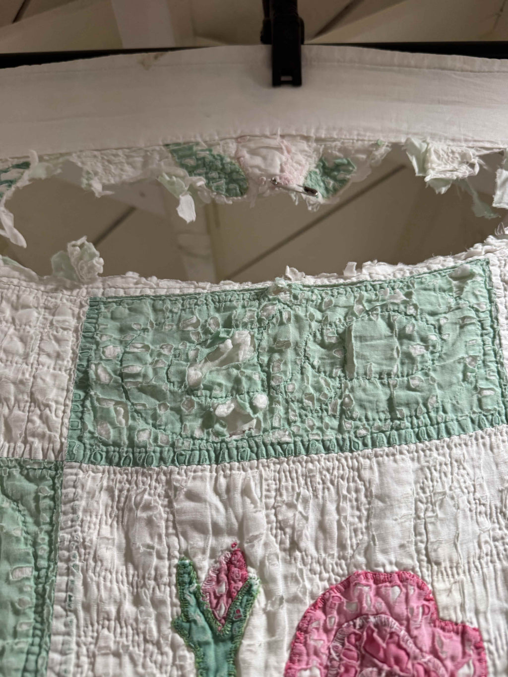 Vintage Quilt Flower Pot Applique