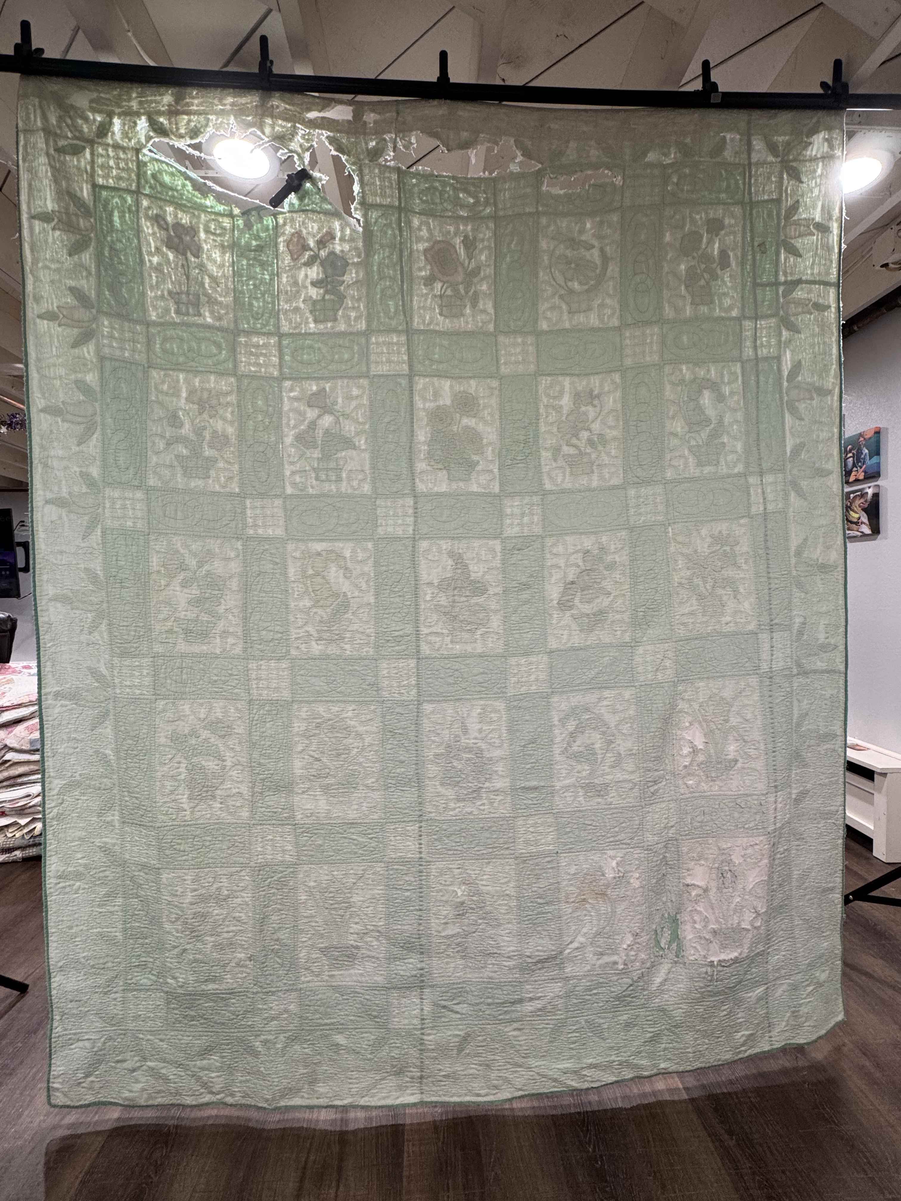 Vintage Quilt Flower Pot Applique