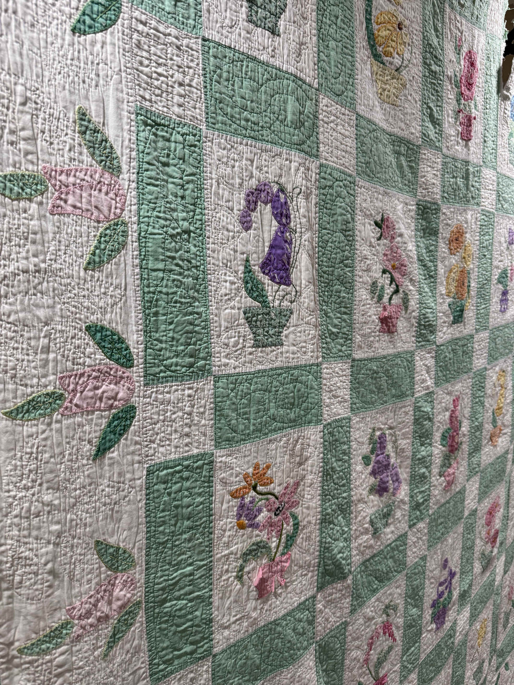 Vintage Quilt Flower Pot Applique