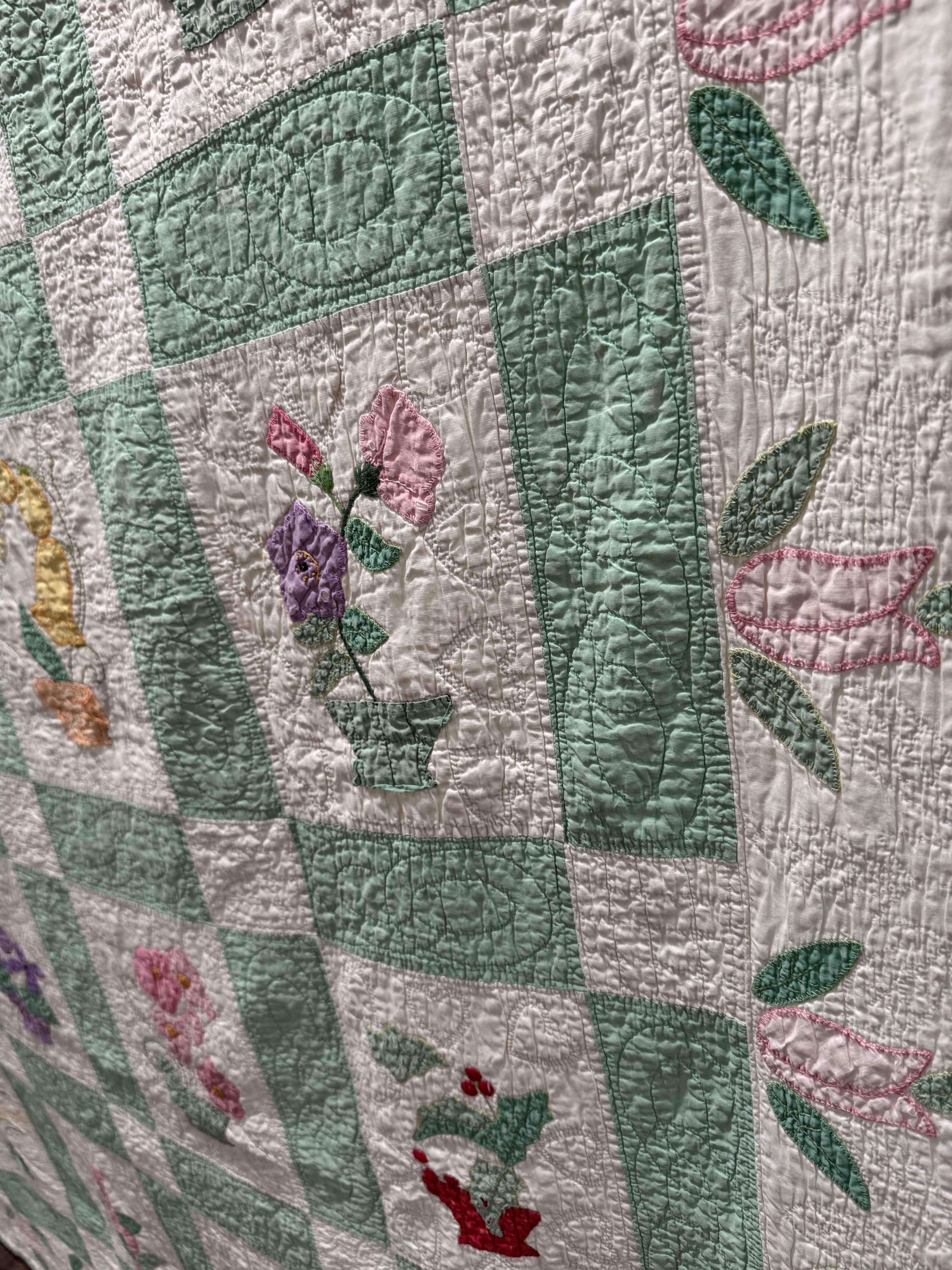 Vintage Quilt Flower Pot Applique