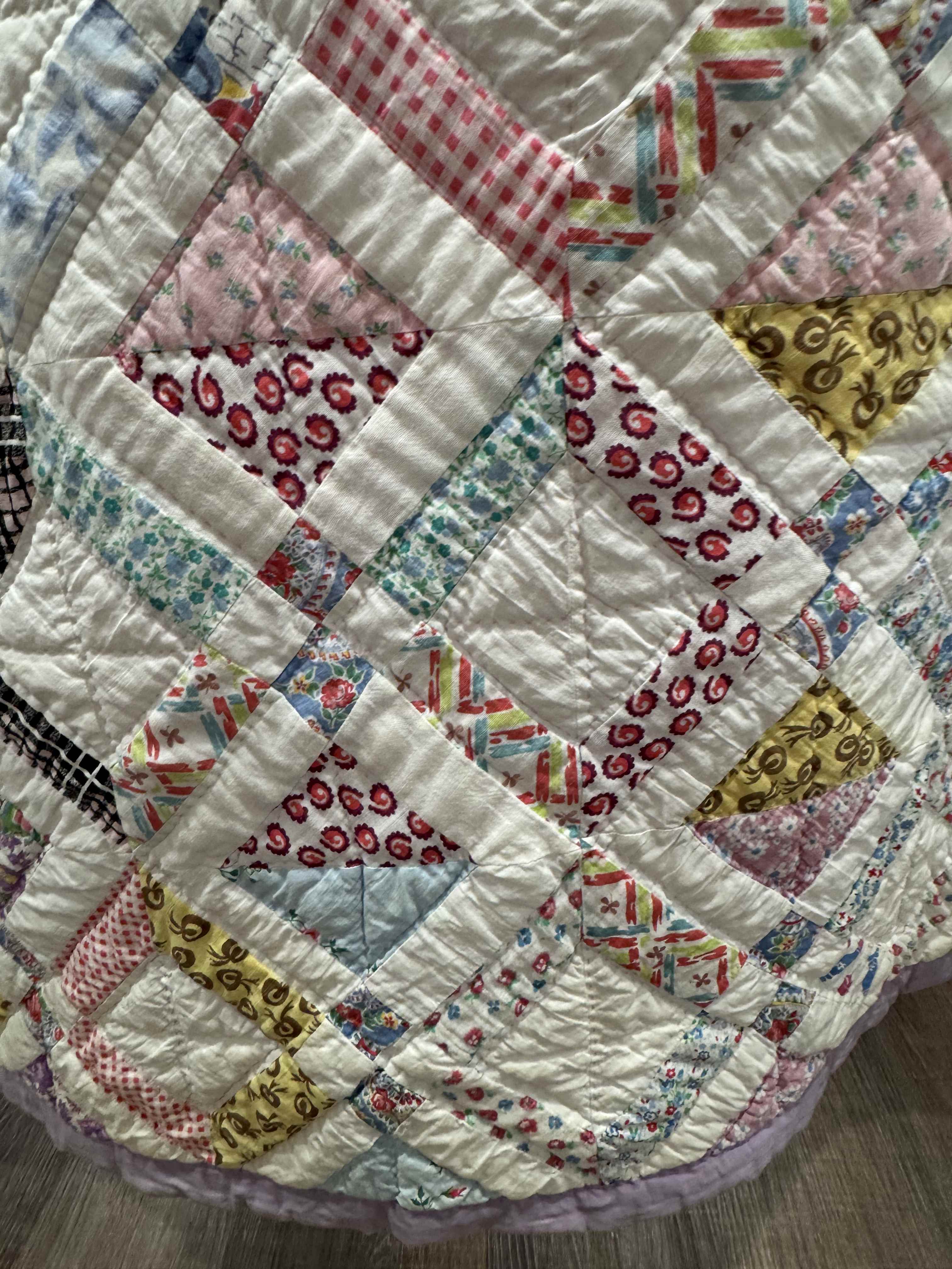 Vintage Quilt Betty's Delight