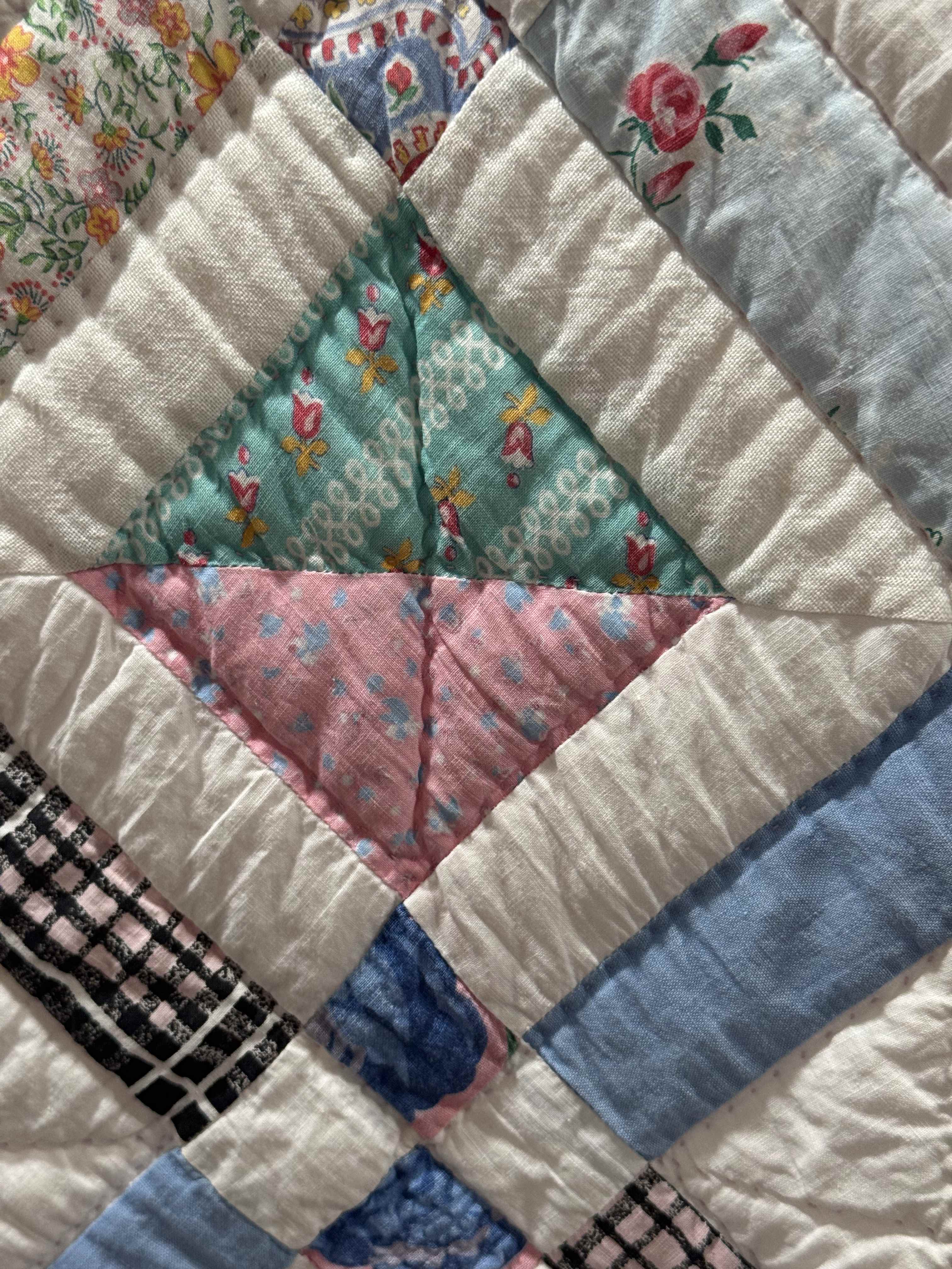 Vintage Quilt Betty's Delight