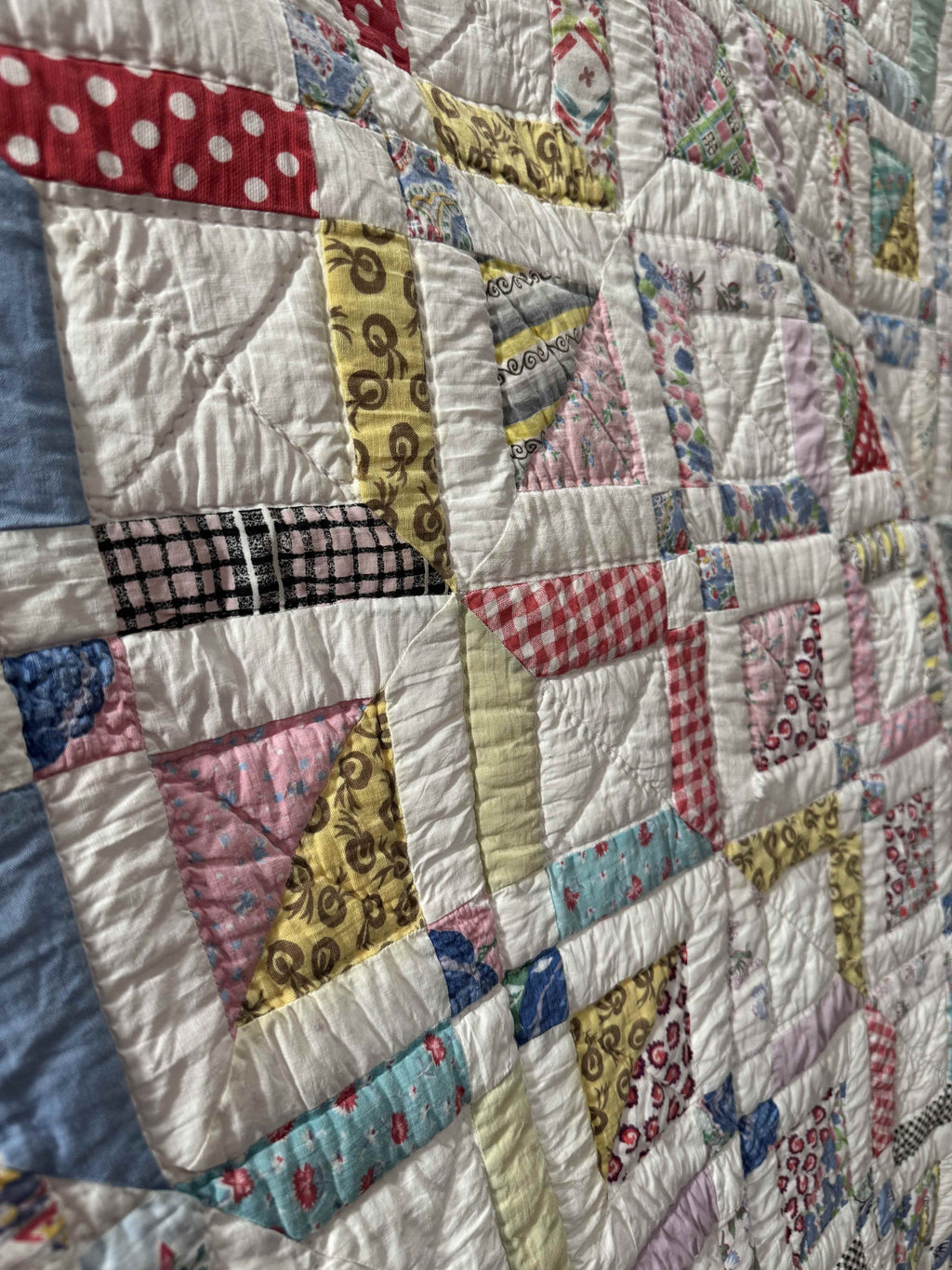 Vintage Quilt Betty's Delight