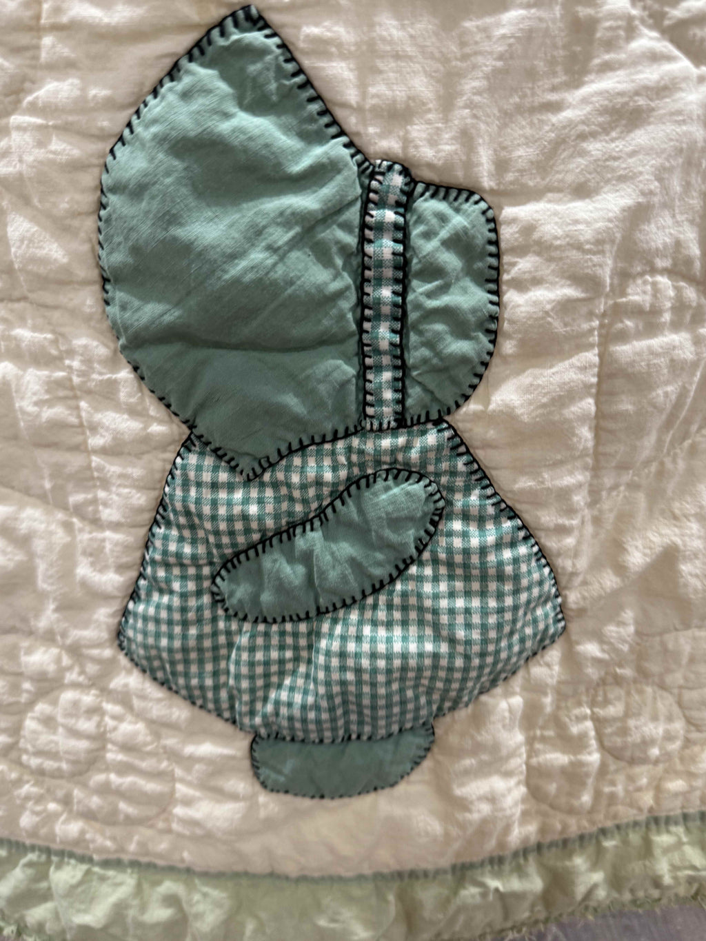 Vintage Quilt Sunbonnet Sue