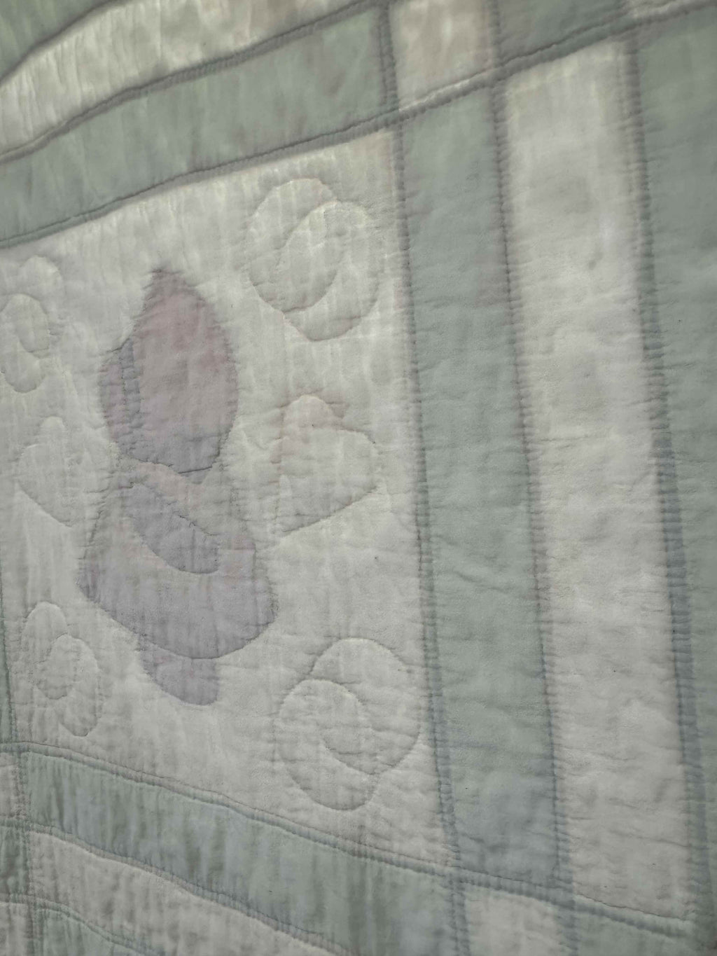 Vintage Quilt Sunbonnet Sue