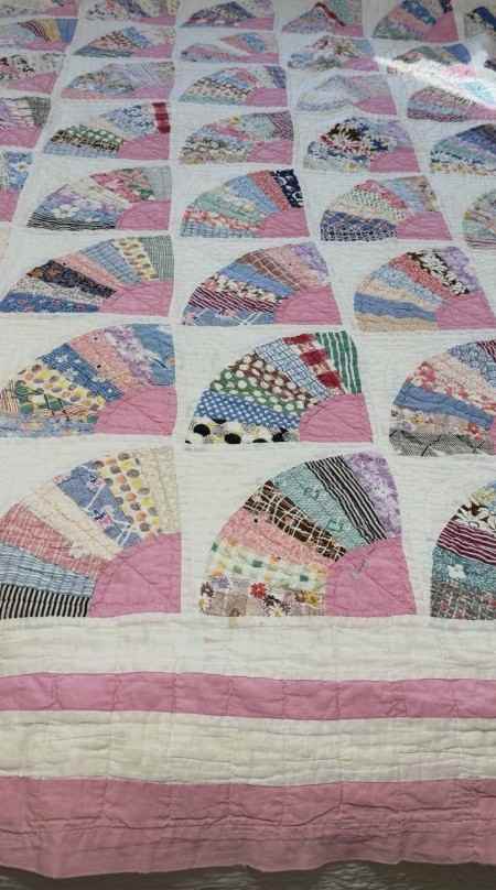 **SOLD** Vintage Grandmother's Fan Pink Feed Sack Quilt **SOLD**