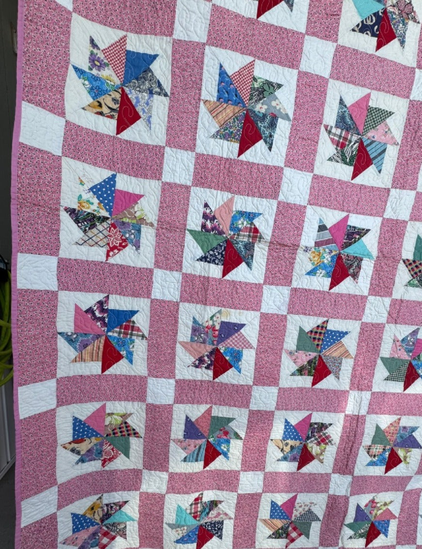 Vintage Kindred Pinwheel Quilt - Feed Sack