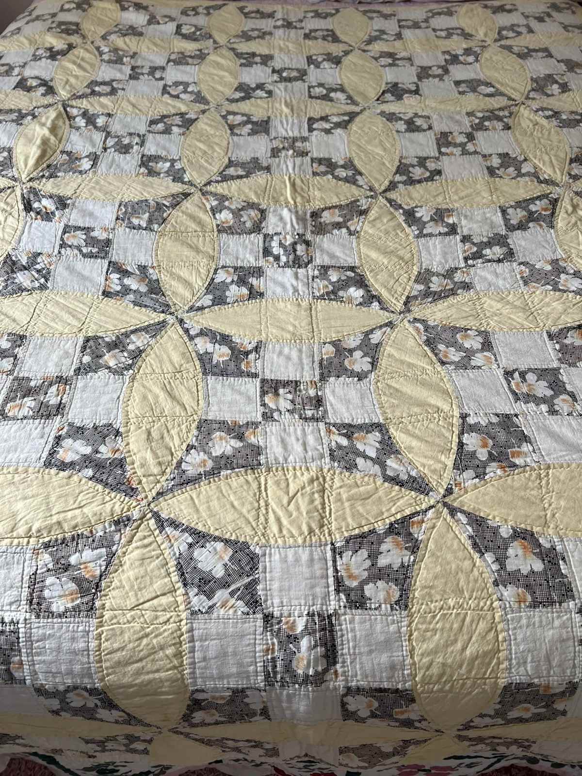 Vintage Quilt Glorified Nine Patch Yellow
