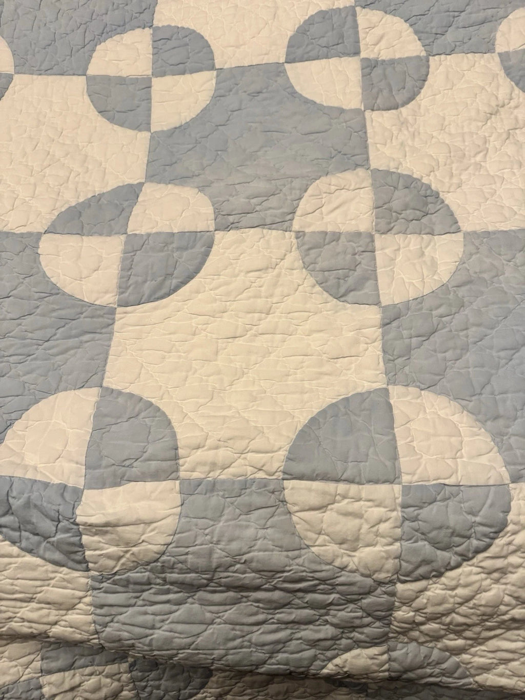 **SOLD** Vintage Old Mill Wheel Quilt **SOLD**