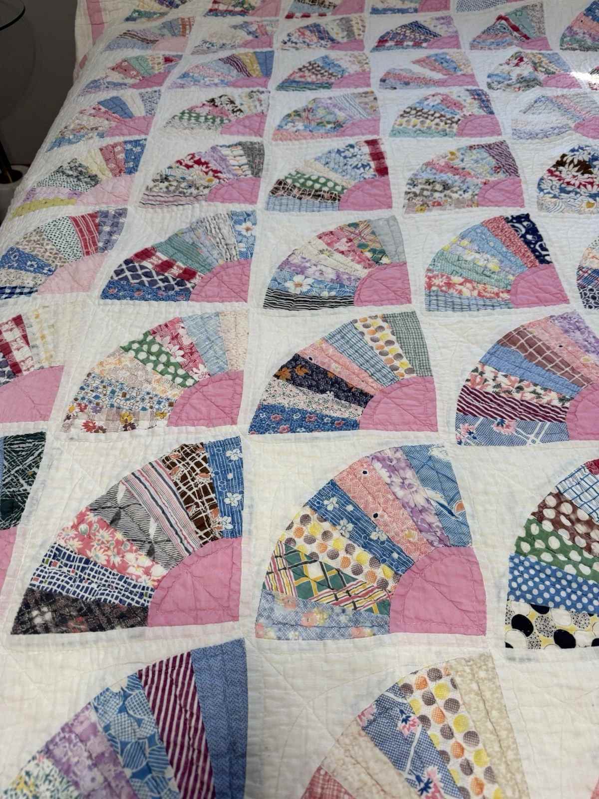 **SOLD** Vintage Grandmother's Fan Pink Feed Sack Quilt **SOLD**