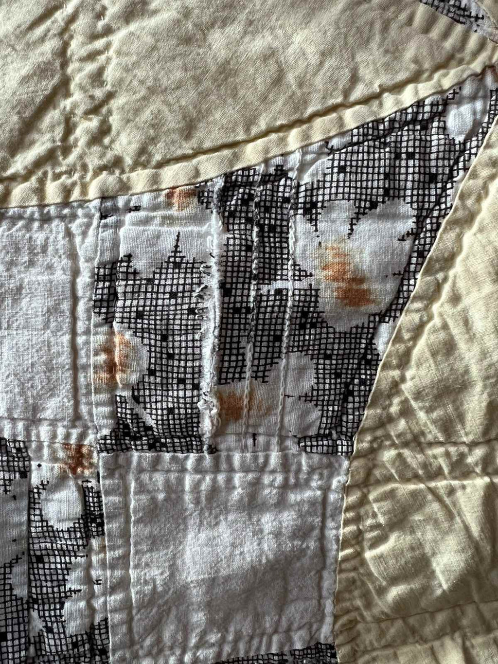 Vintage Quilt Glorified Nine Patch Yellow